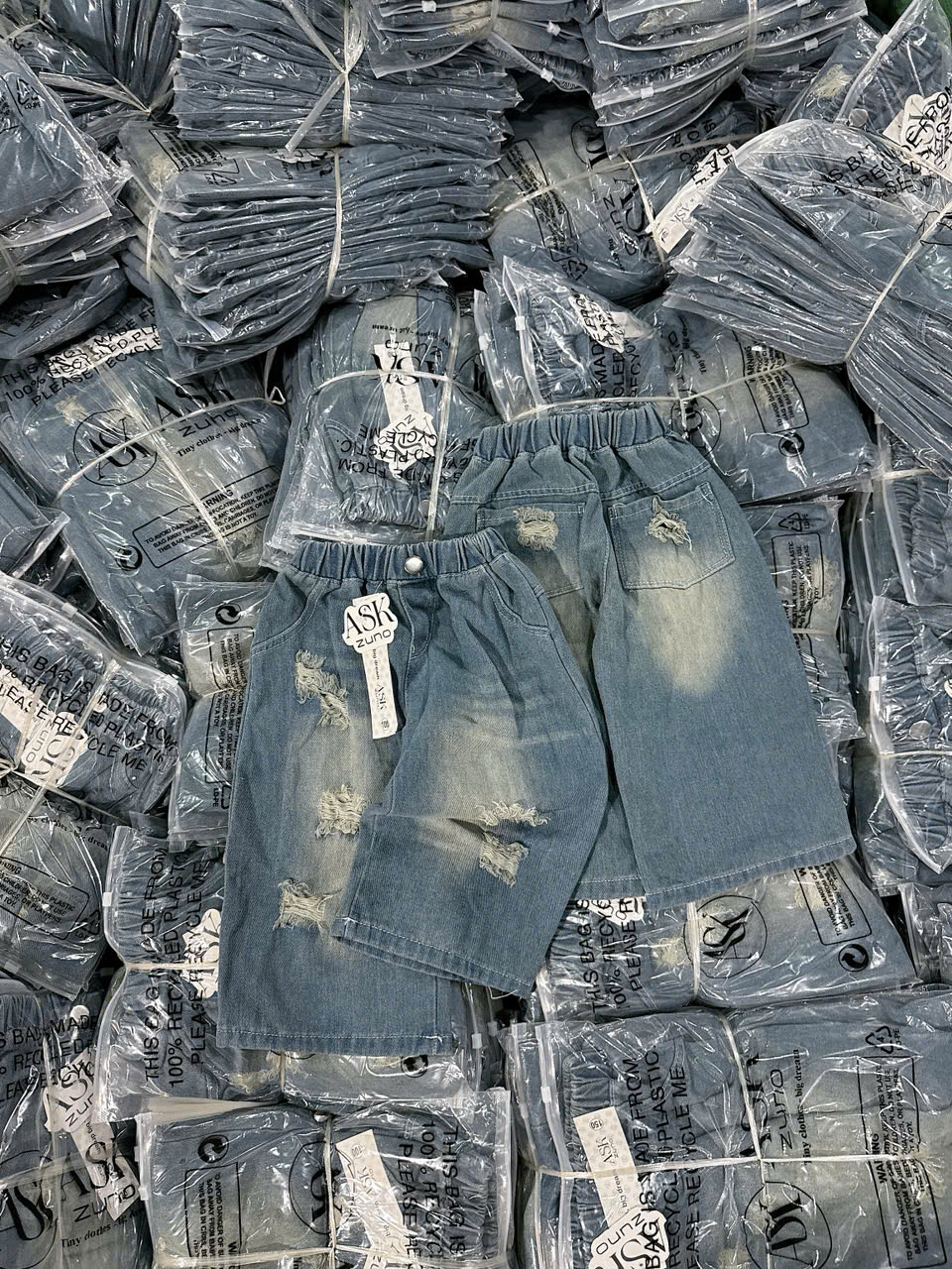 XẢ B257 - QUẦN JEAN BAGGY BÉ RÁCH NHẸ