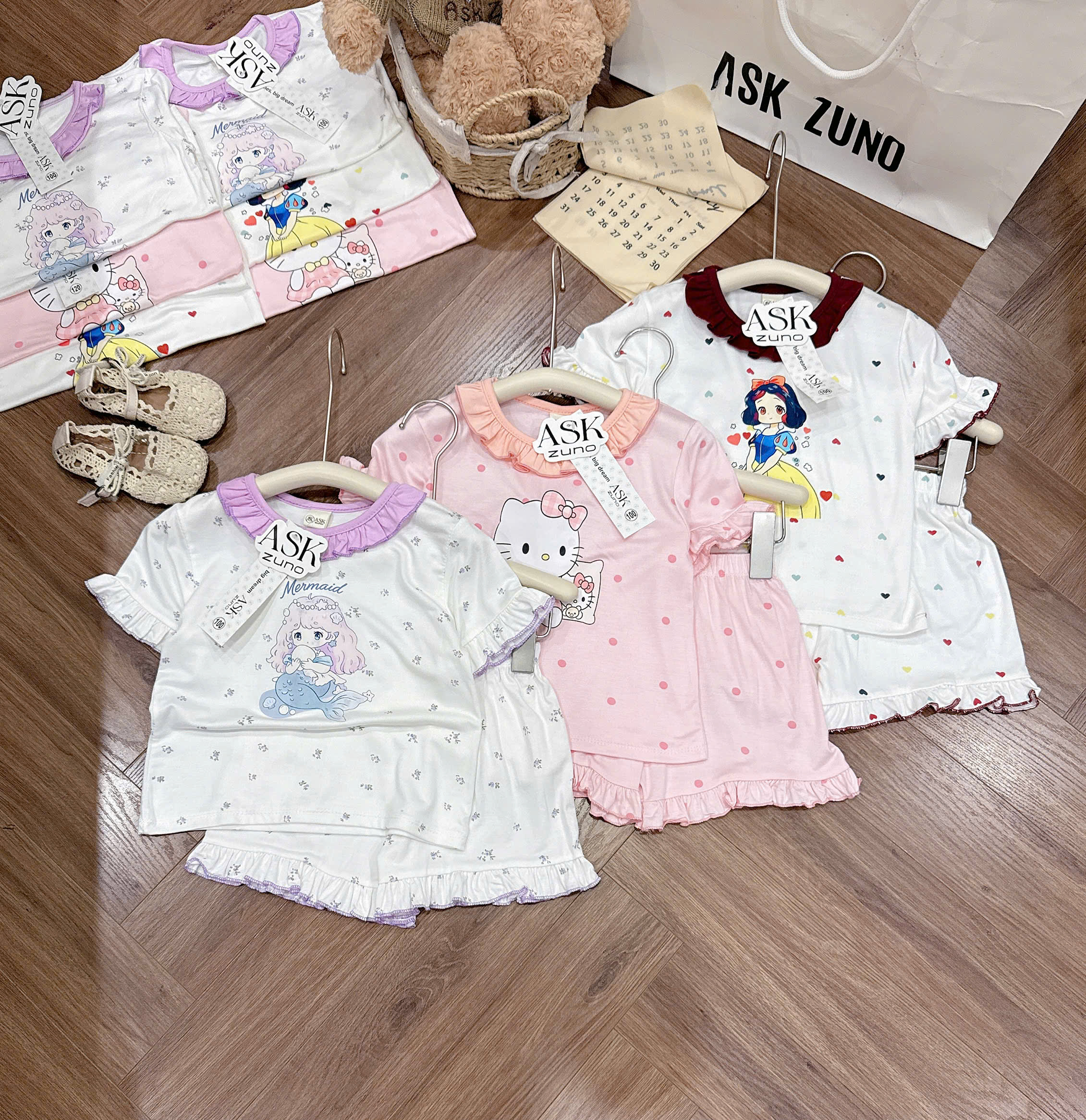 XẢ B271 - SET BỘ CỔ BÈO TIÊN CÁ KITTY BÁCH TUYẾT