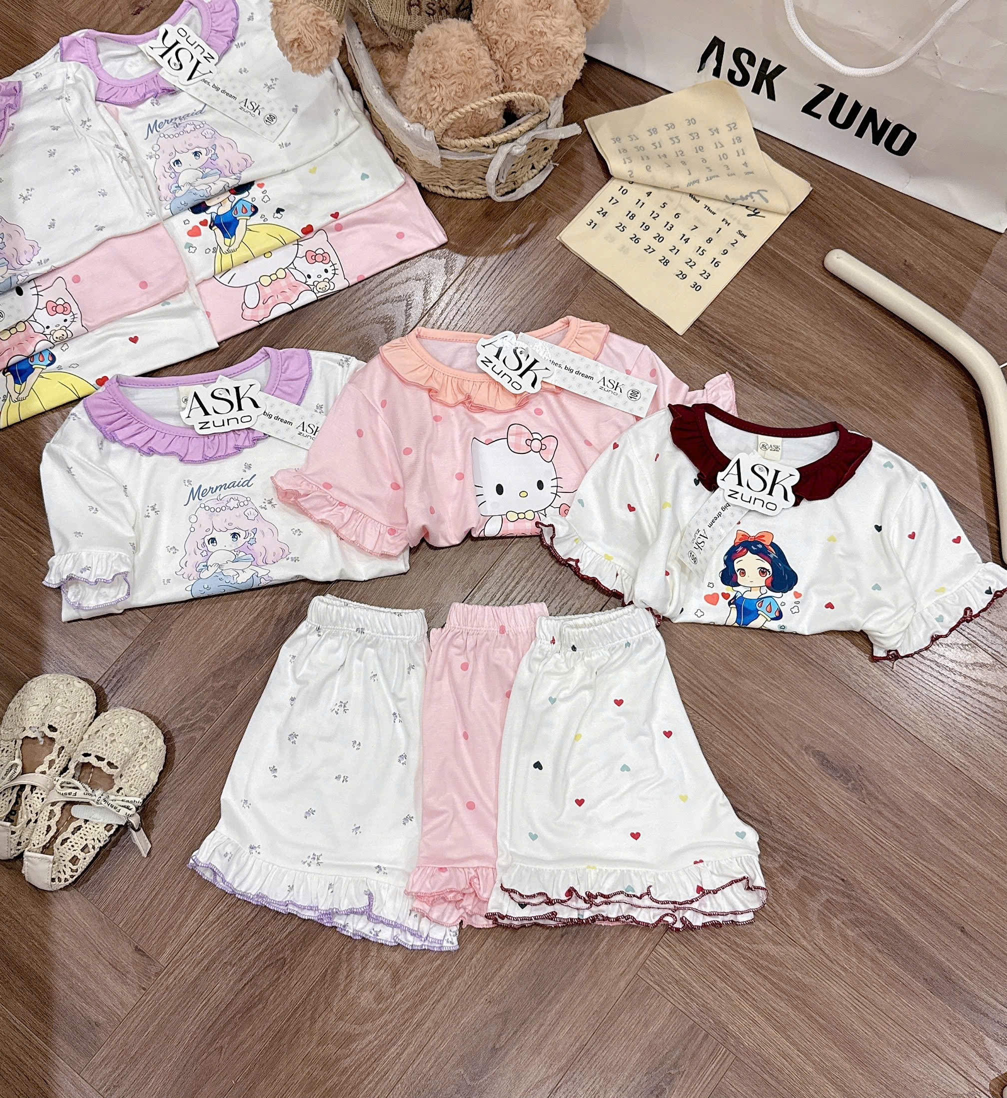 XẢ B271 - SET BỘ CỔ BÈO TIÊN CÁ KITTY BÁCH TUYẾT