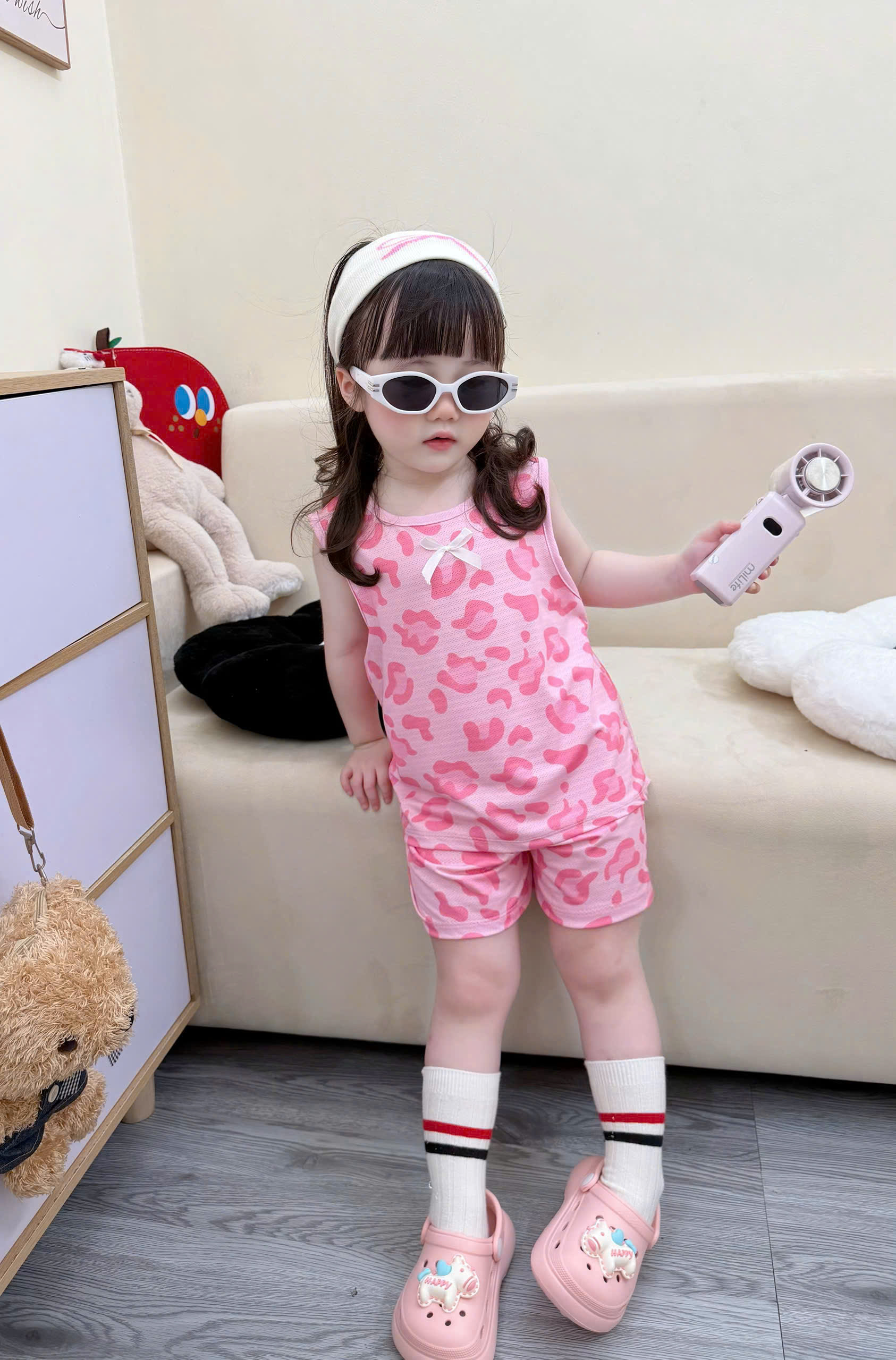 XẢ B303 - SET 3 BỘ BG GẤU DÂU TRÁI TIM TONE HỒNG