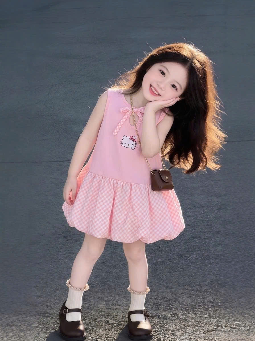 XẢ B315 - VÁY BÍ HỒNG KITTY PHỐI CARO KẺ