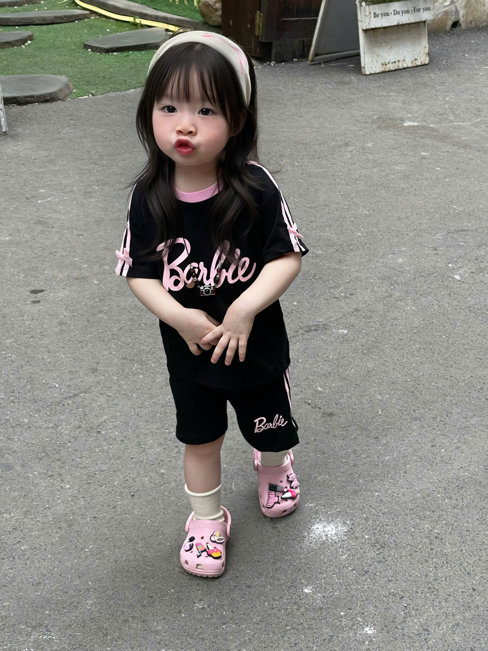 XẢ B347 - SET 2 BỘ CỘC BARBIE HỒNG ĐEN
