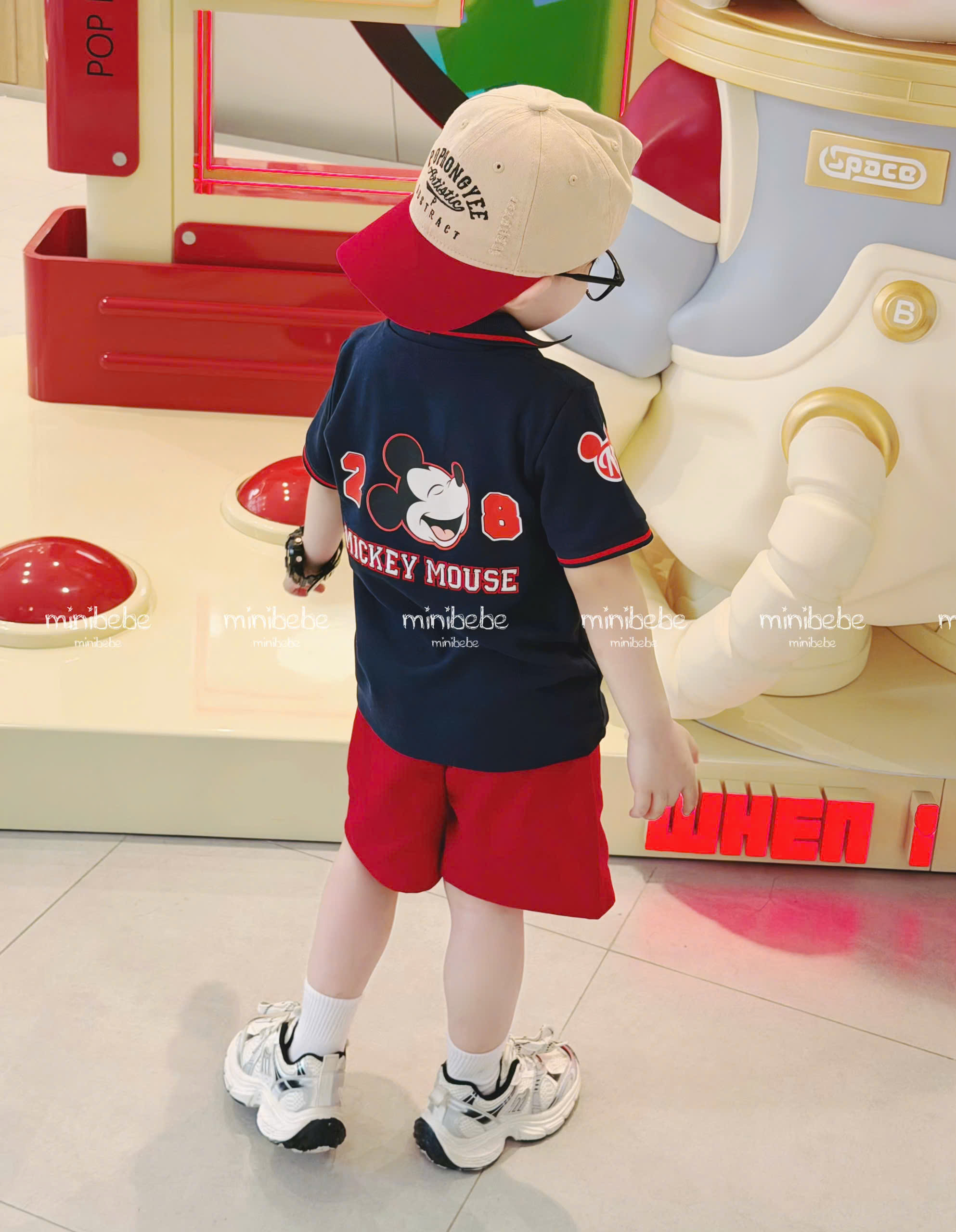 XẢ B356 - SET BỘ CỔ ĐỨC MICKEY QUẦN ĐỎ