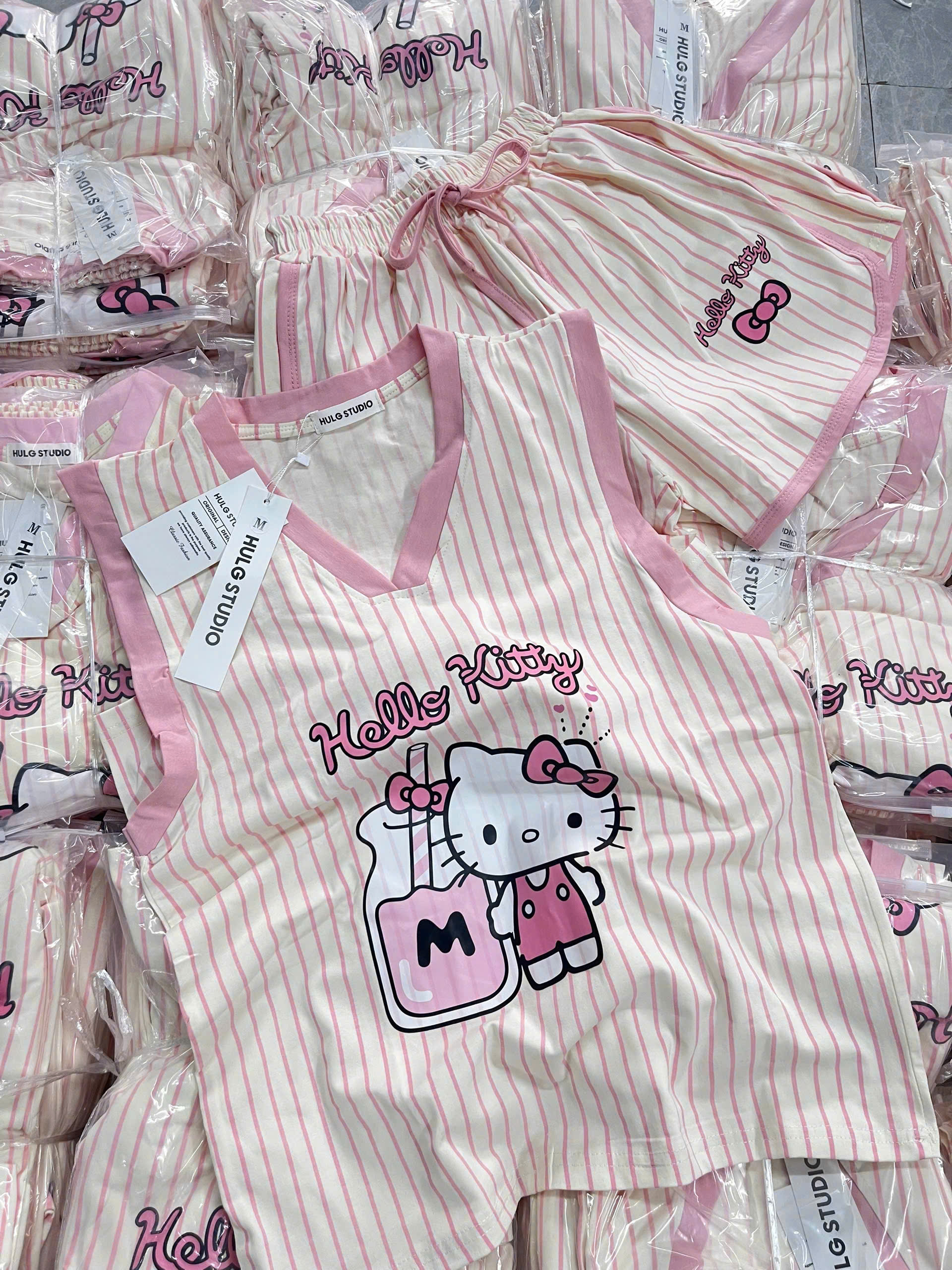 XẢ B359 - SET BỘ NỮ BA LỖ KITTY SỌC HỒNG
