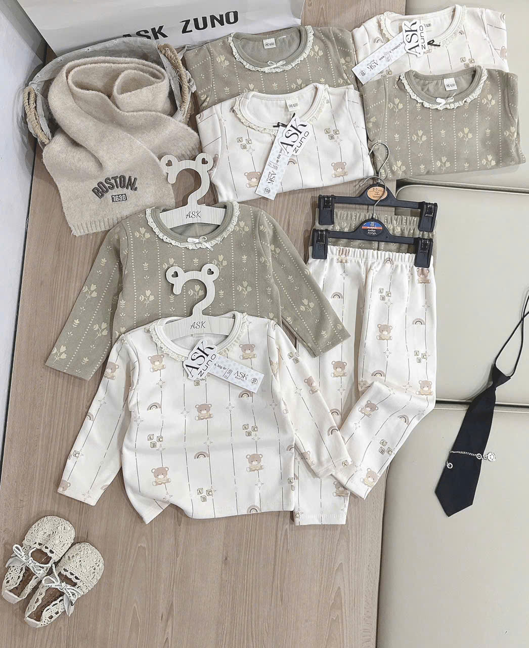 B367 - SET 2 BỘ RÊU BE GẤU HOA