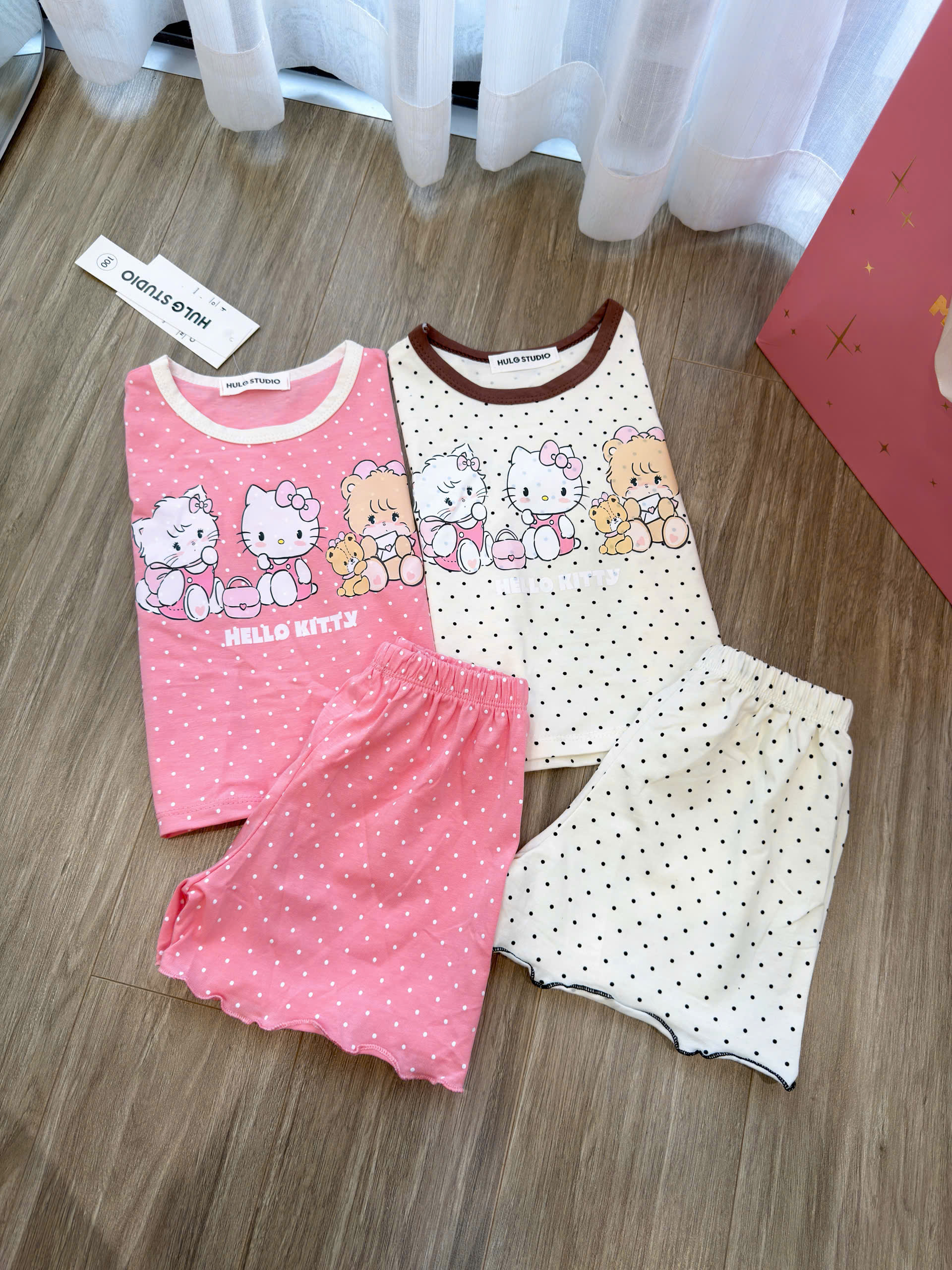 XẢ B371 - SET 2 BỘ KITTY MÈO CHẤM BI TRẮNG HỒNG