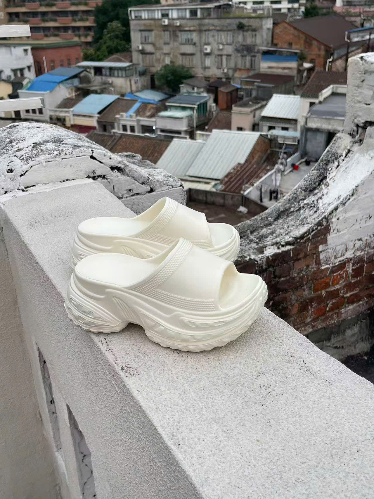 B384 - DÉP XỐP 2 MÀU ĐEN TRẮNG 5CM