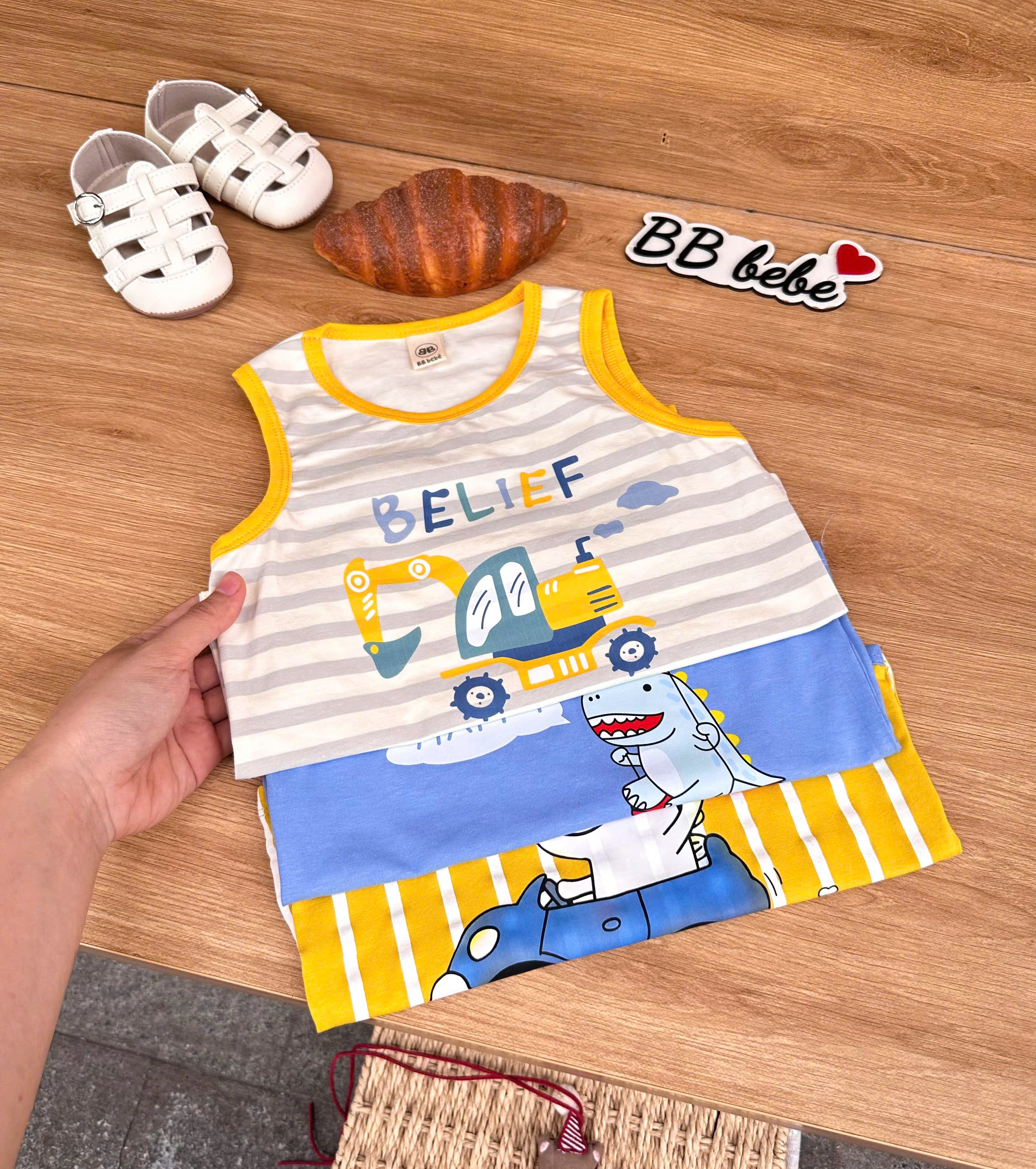 XẢ B386 - SET 3 BỘ BA LỖ KHỦNG LONG Ô TÔ VÀNG GHI XANH