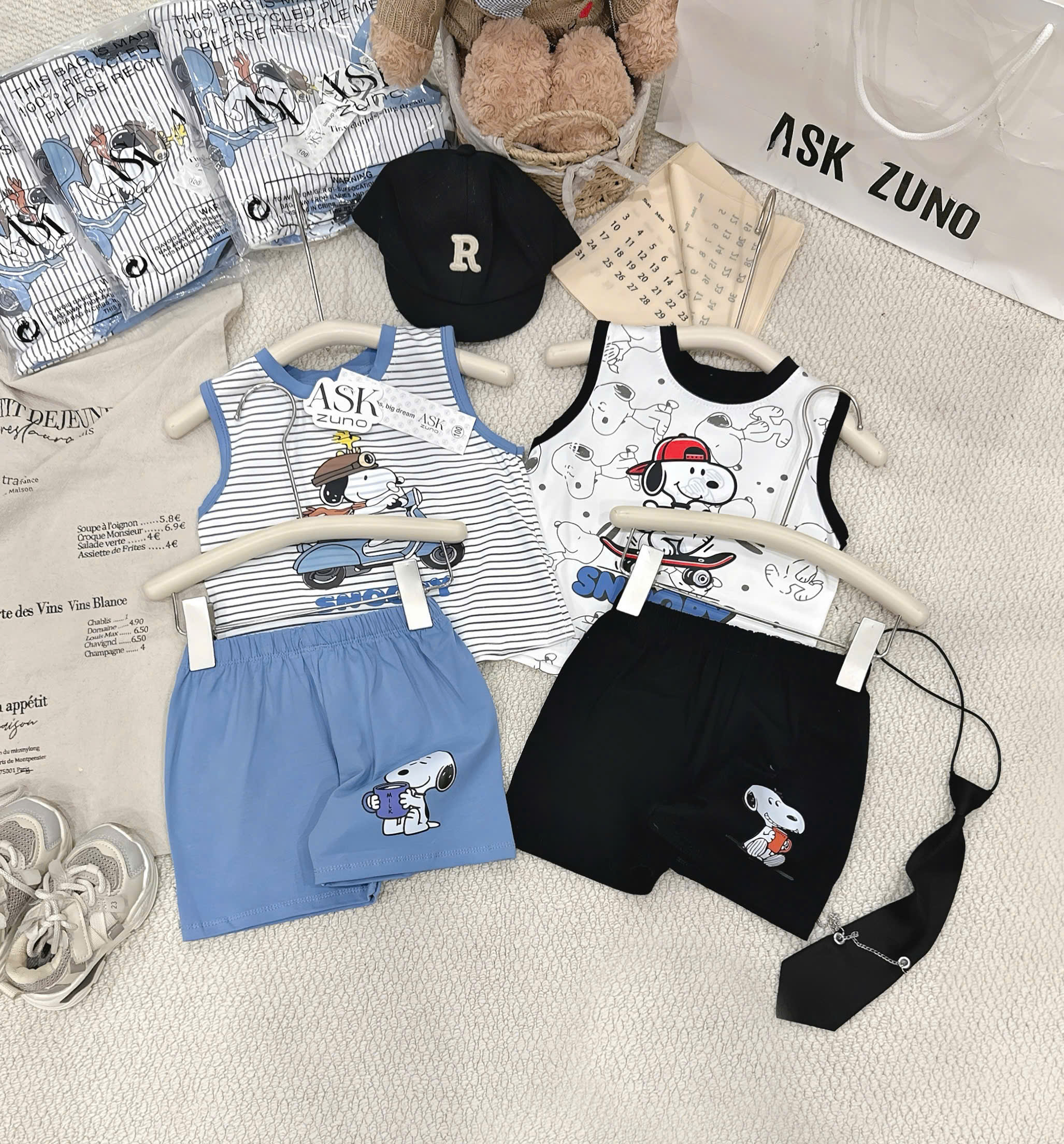 XẢ B391 - SET 2 BỘ SNOOPY ĐEN TRẮNG KẺ XANH