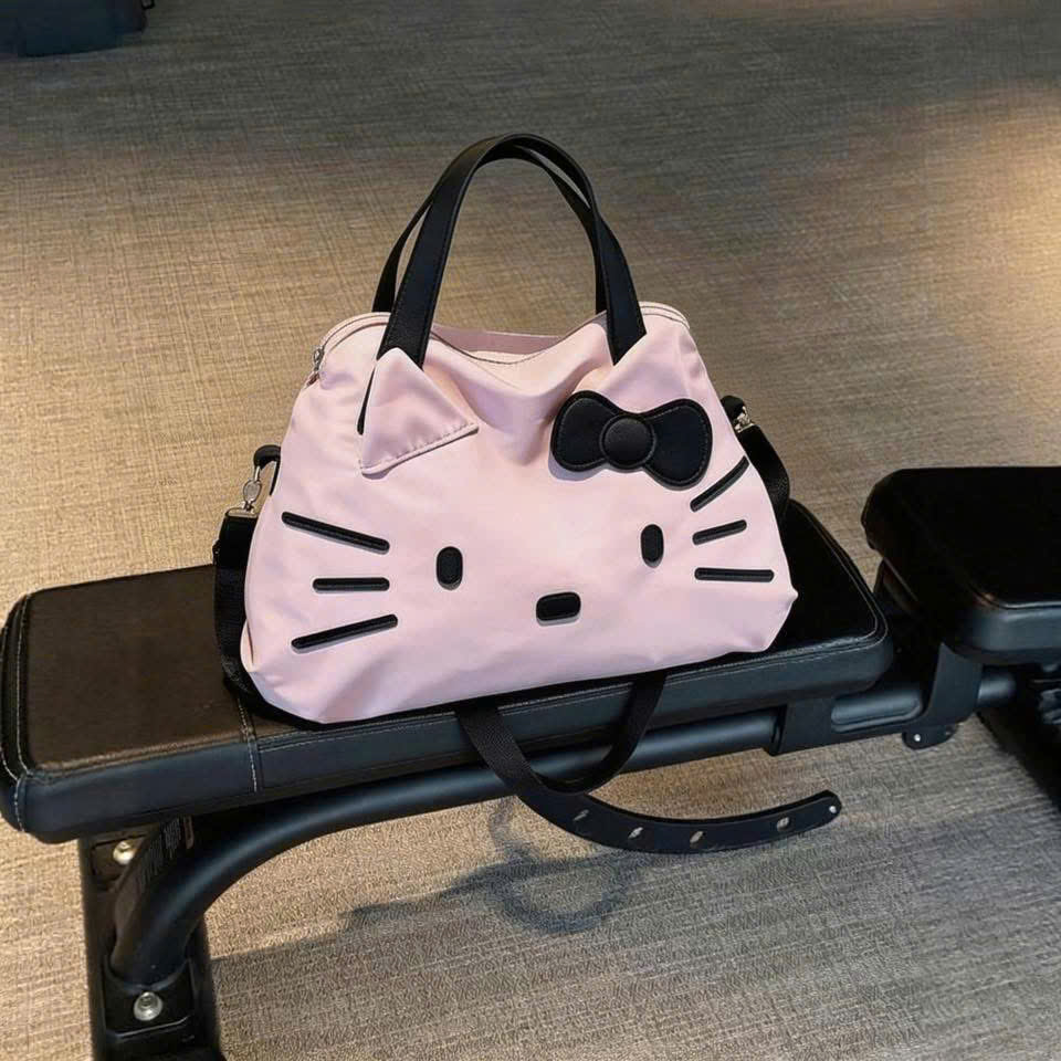 B409 - TÚI DU LỊCH KITTY HỒNG