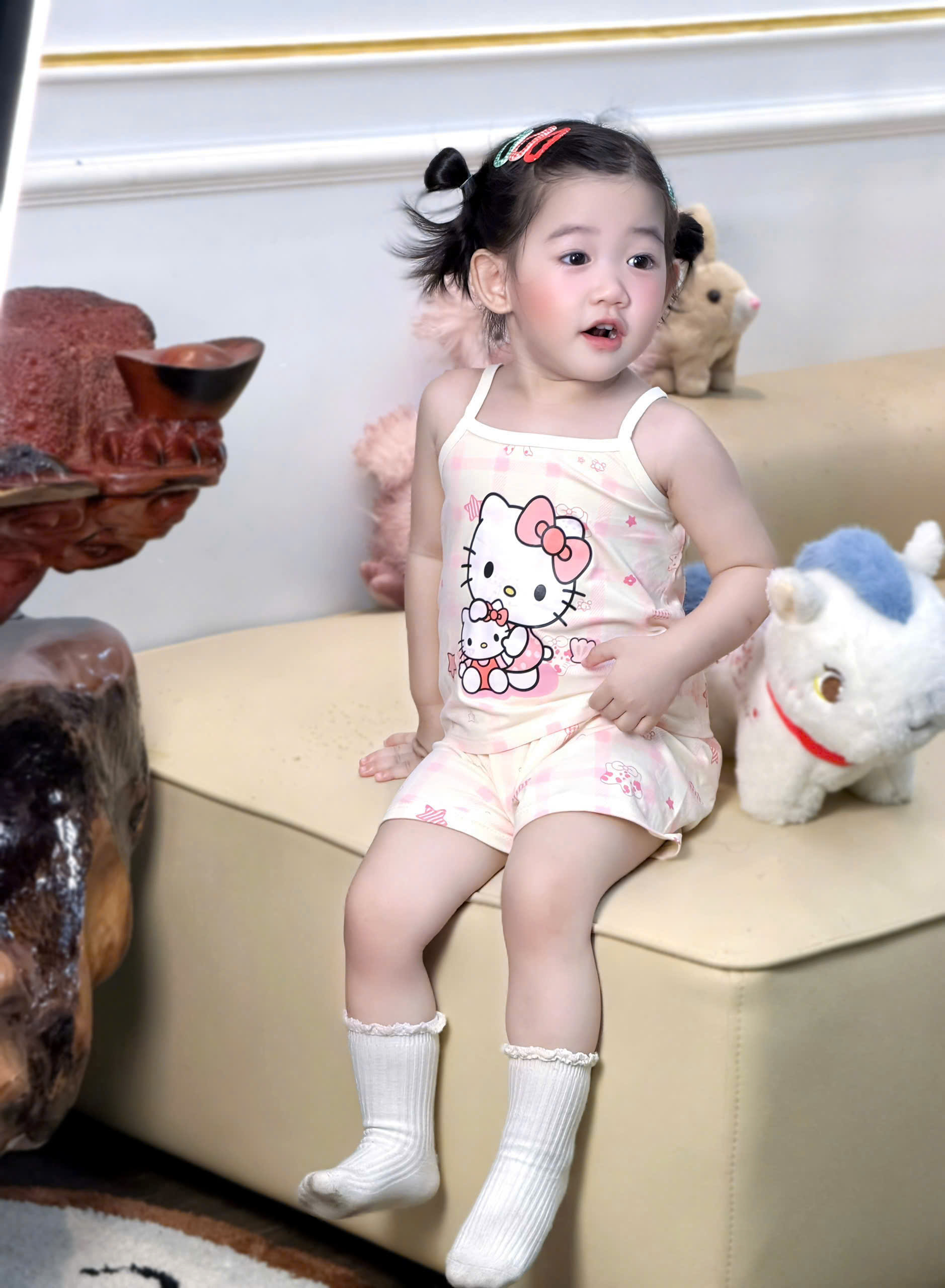 XẢ B430 - SET 2 BỘ 2 DÂY KITTY KEM VÀNG