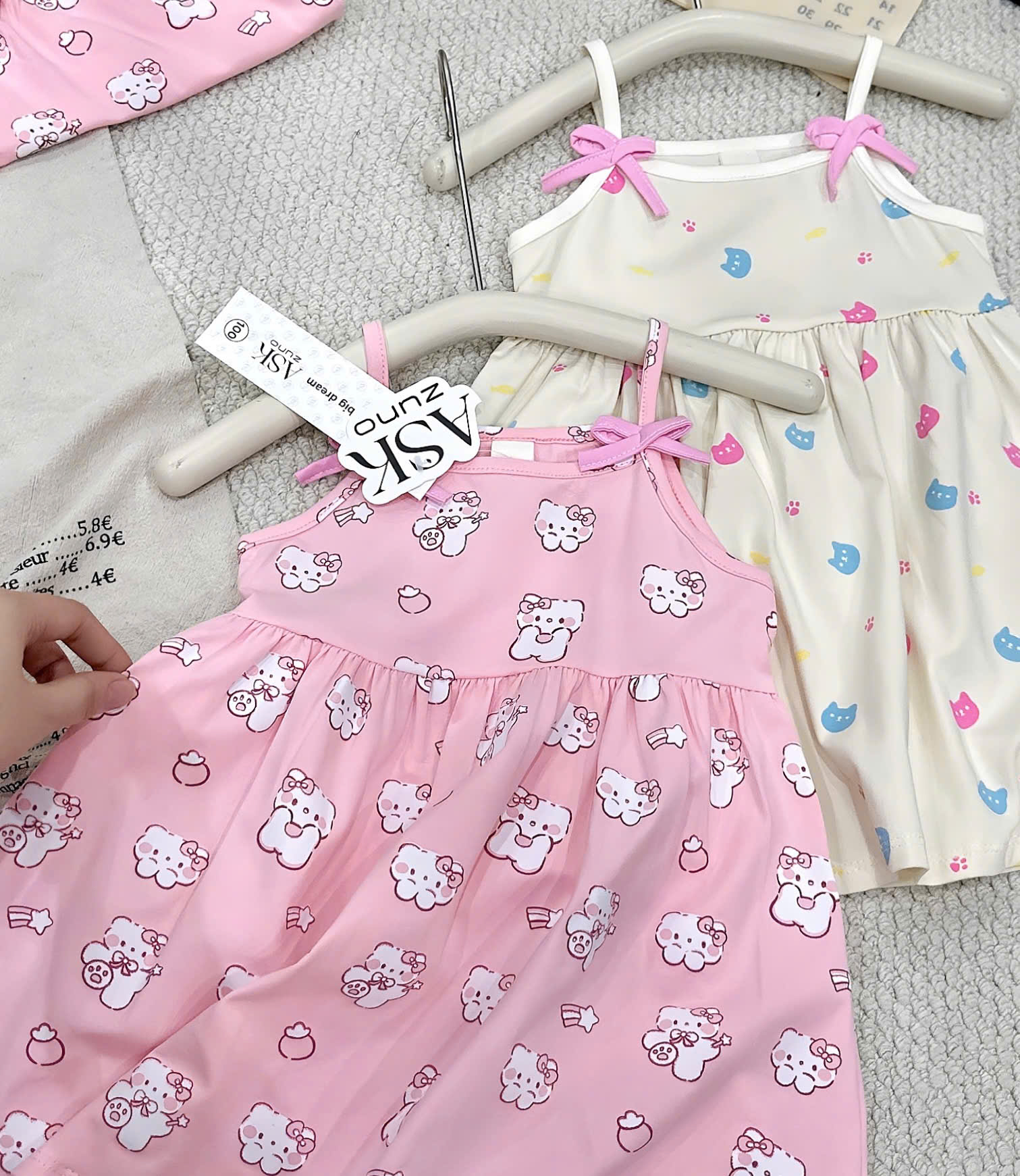 XẢ B457 - SET 2 VÁY 2 DÂY MÈO HỒNG KEM