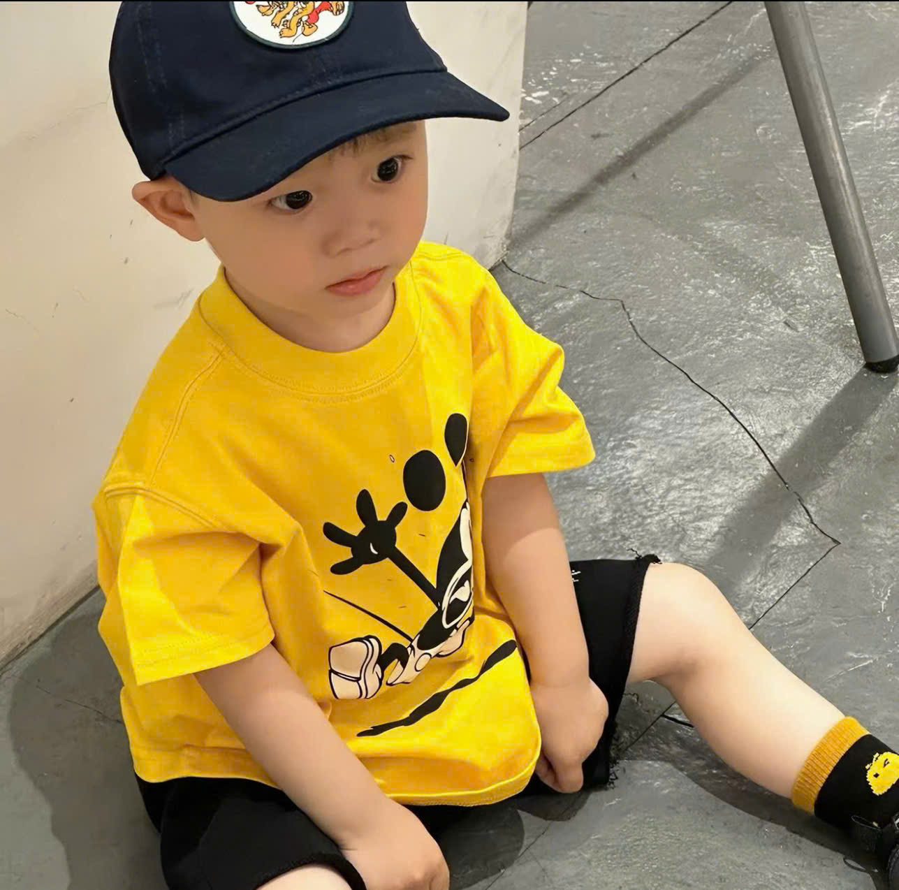 XẢ B498 - SET BỘ MICKEY VÀNG CỘC TAY QUẦN ĐEN