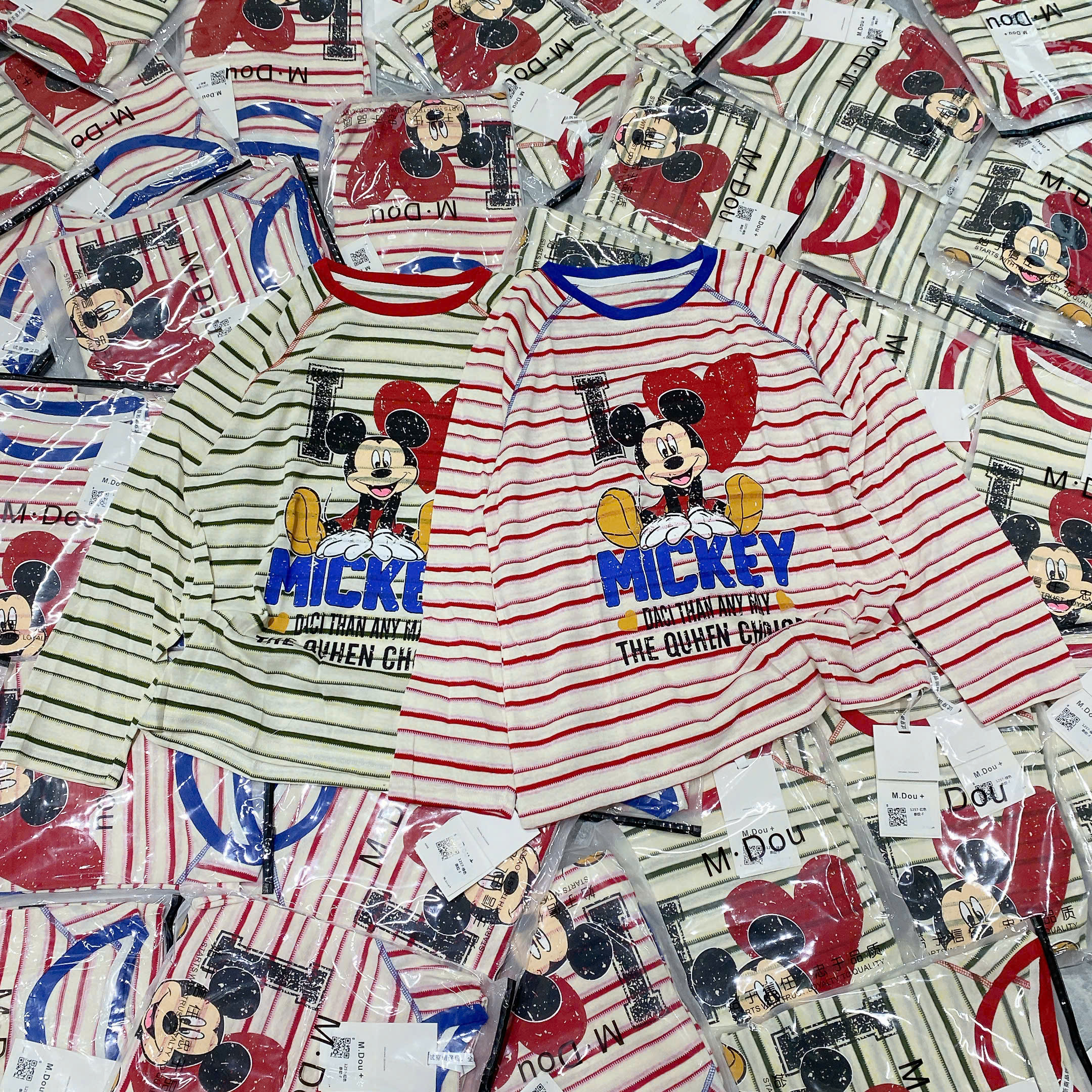 B568 - ÁO THUN GIẤY KẺ MICKEY
