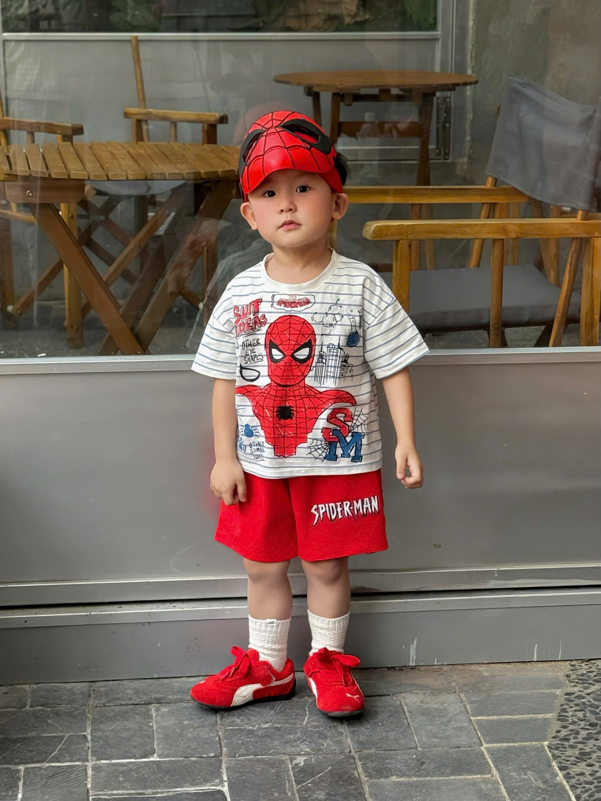 XẢ B843 - SET 2 BỘ ĐÙI NHỆN SUIT
