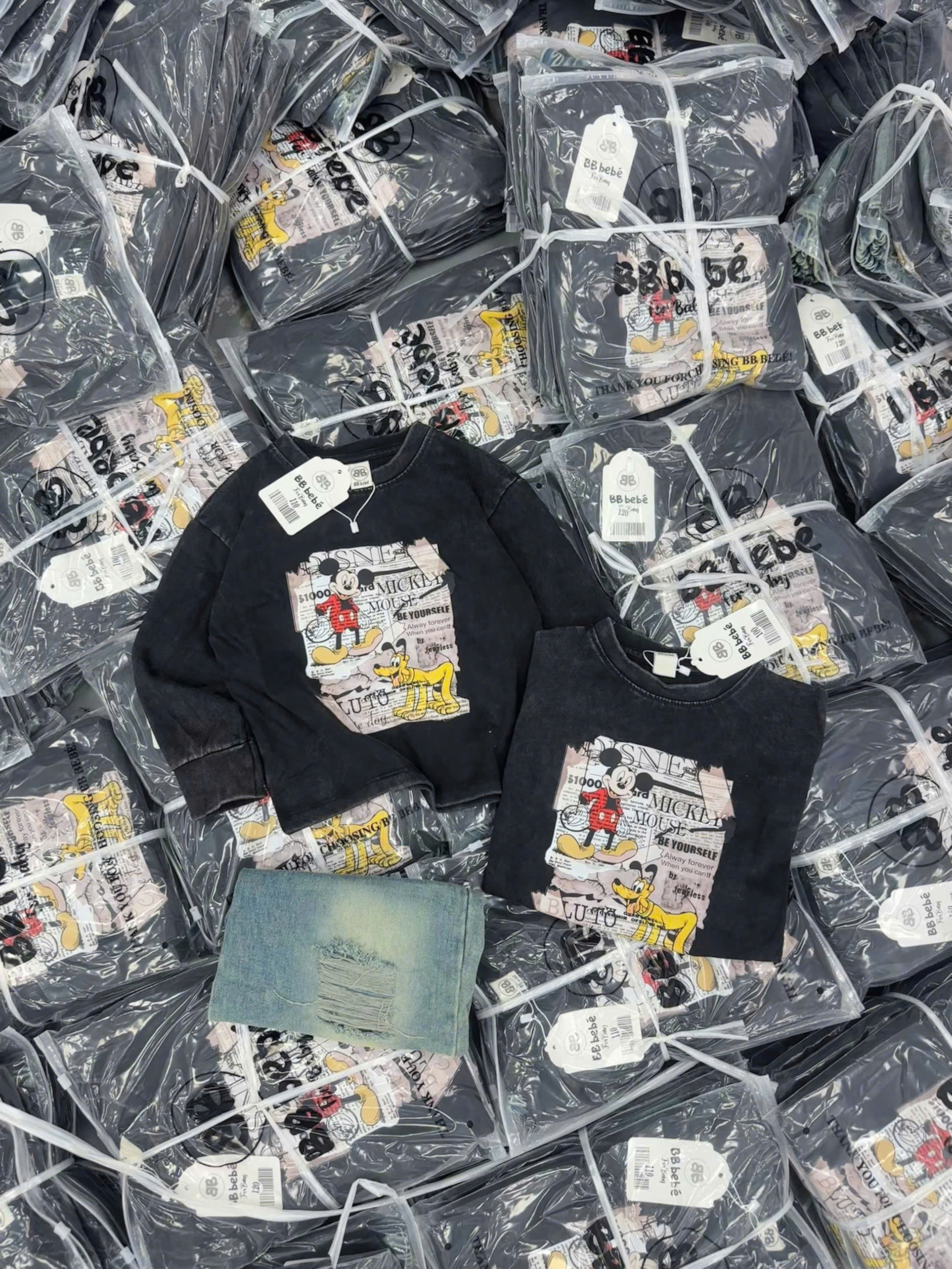 C209 - SET ÁO LOANG MICKEY QUẦN BÒ