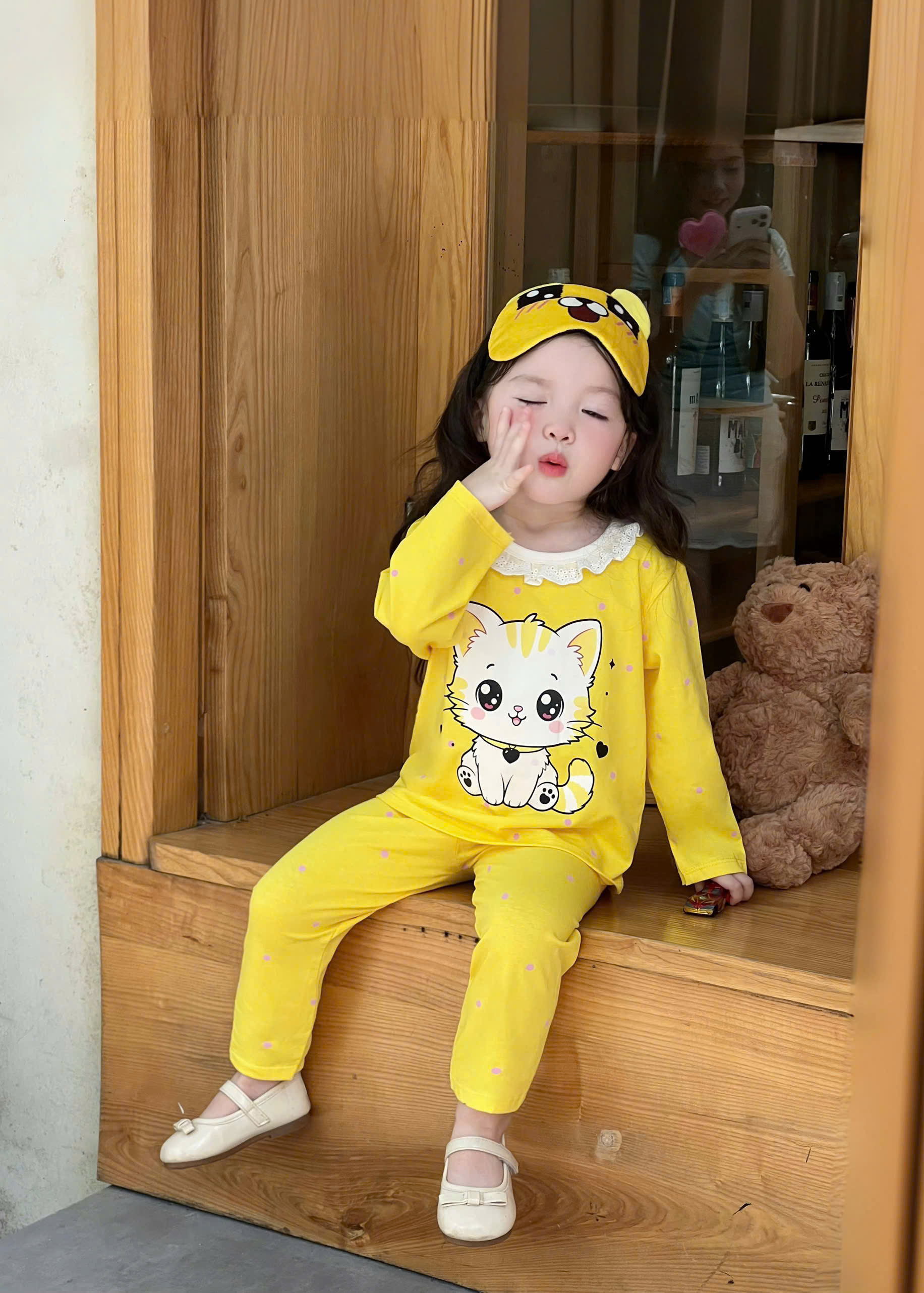 C229 - SET 2 BỘ MÈO VÀNG BÉ GÁI