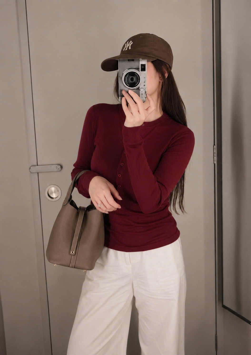 C399 - ÁO NỮ ĐỎ DÀI CỔ CÚC