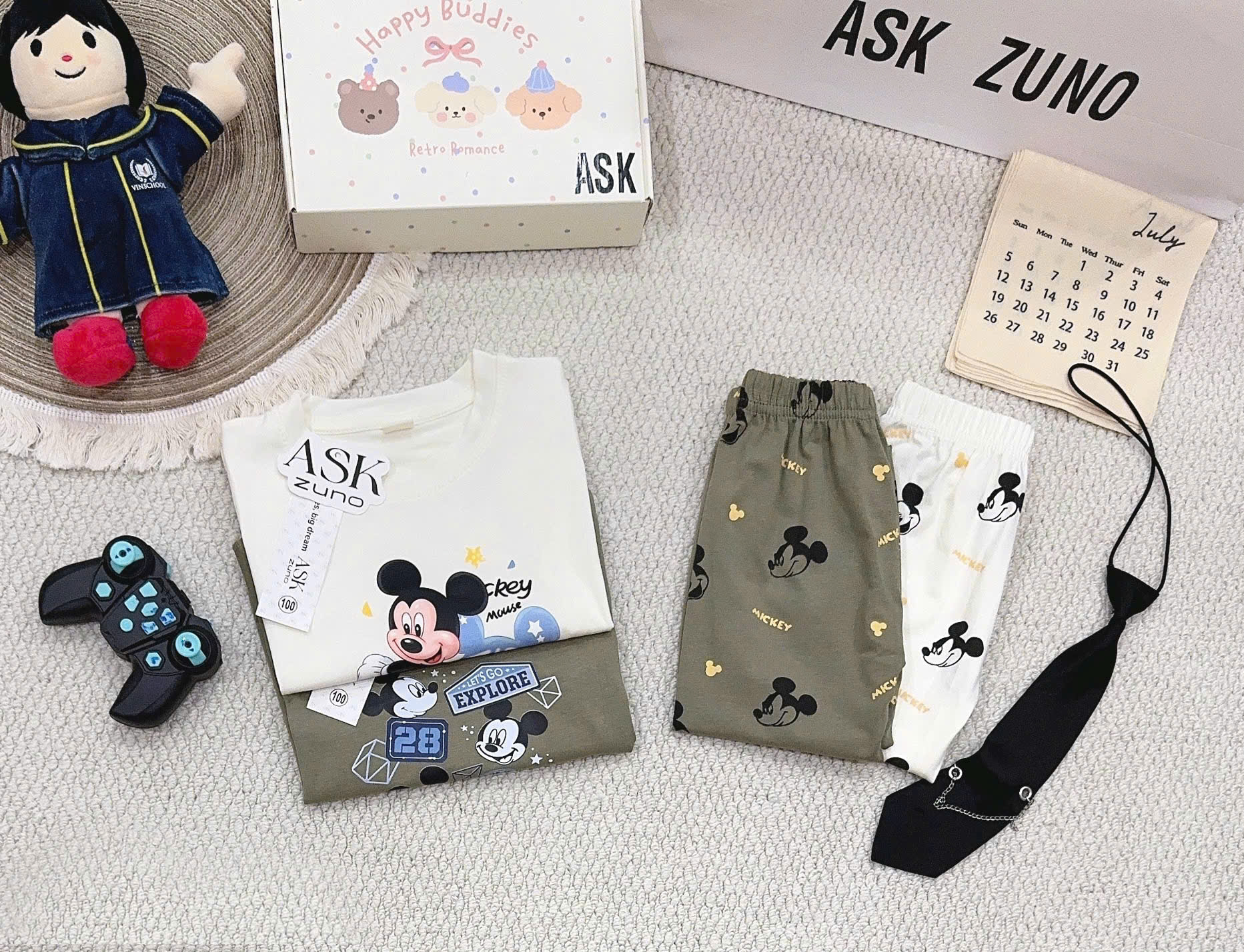 C91 - SET 2 BỘ MICKEY BE RÊU