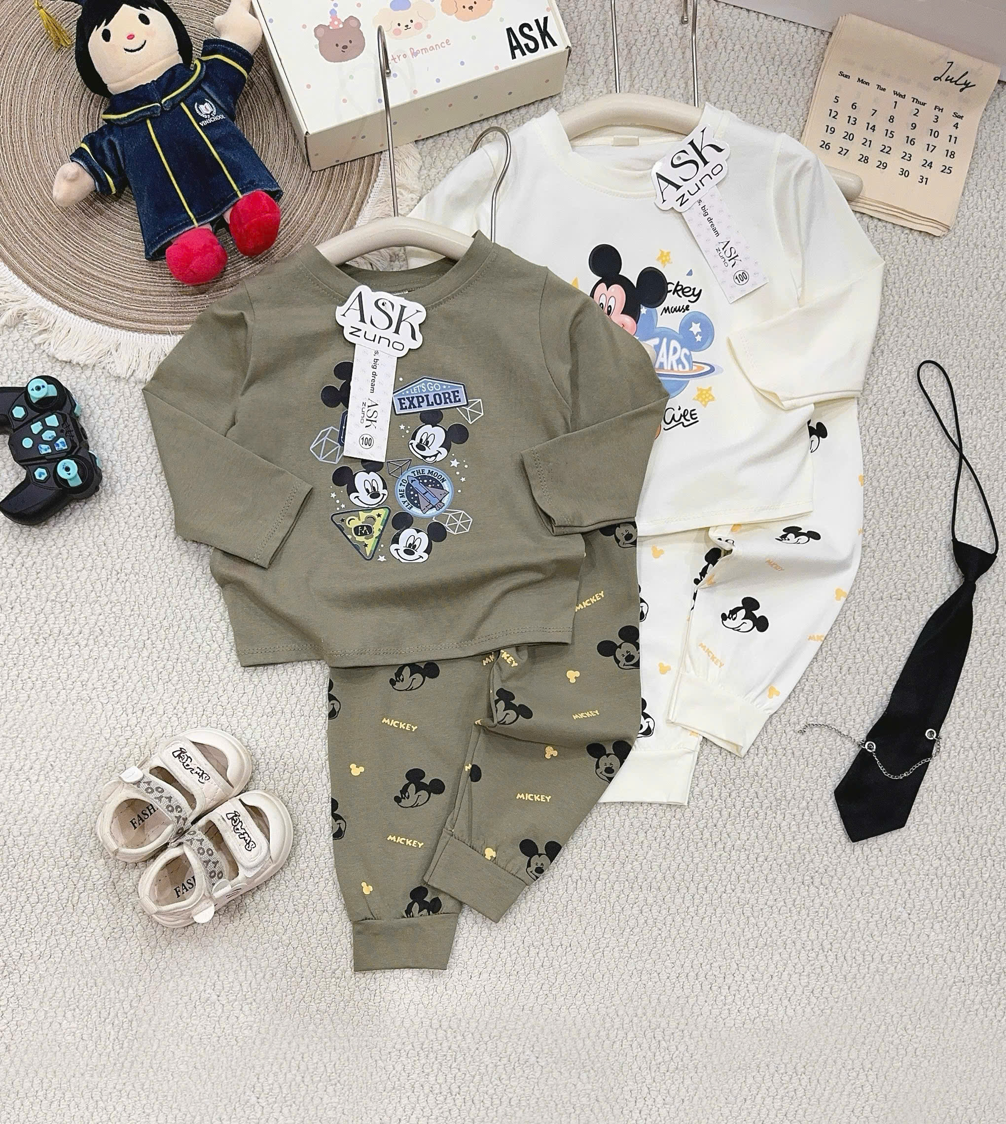 C91 - SET 2 BỘ MICKEY BE RÊU