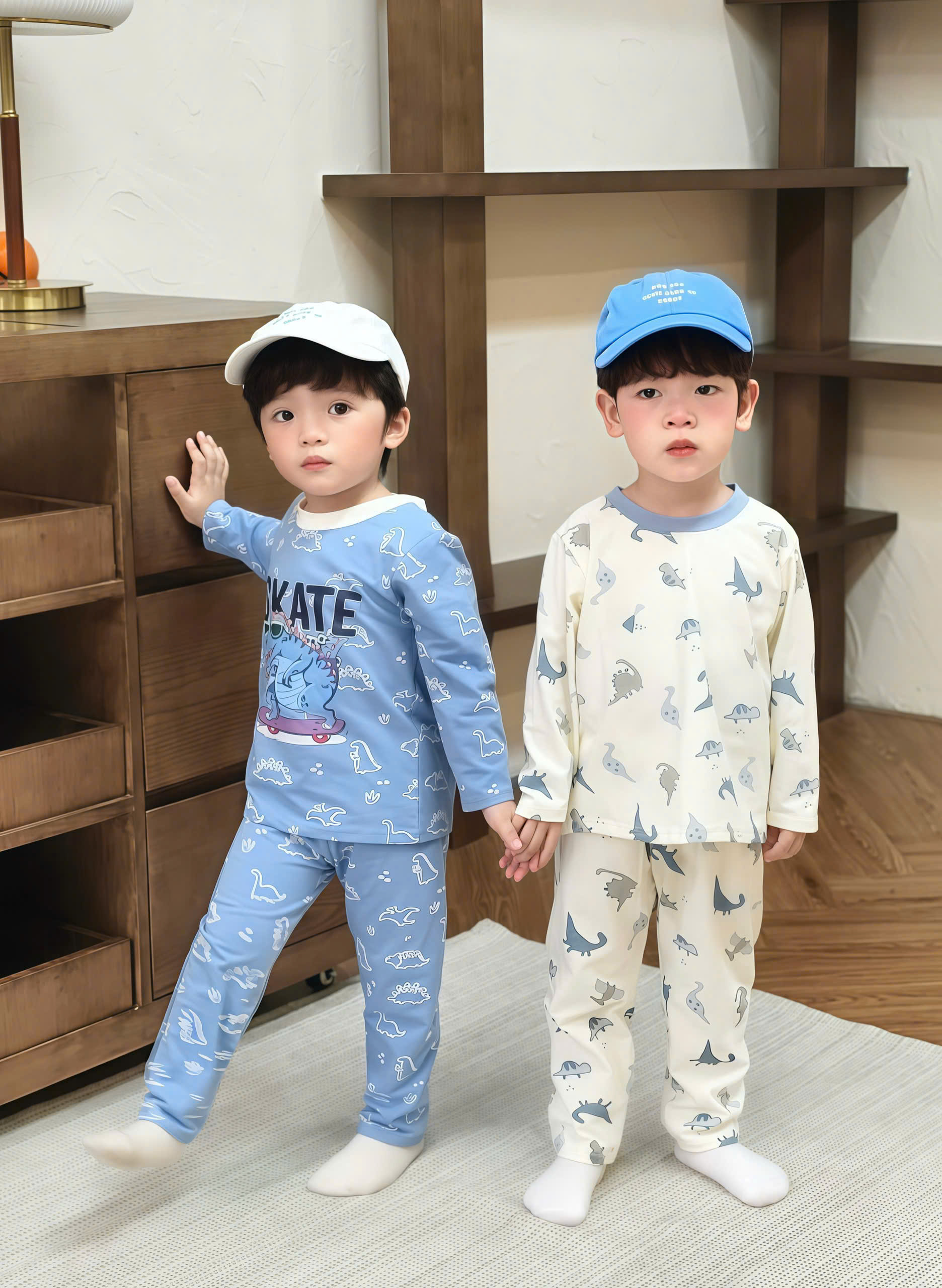 A147 - SET 2 BỘ KHỦNG LONG XANH TRẮNG SKATE