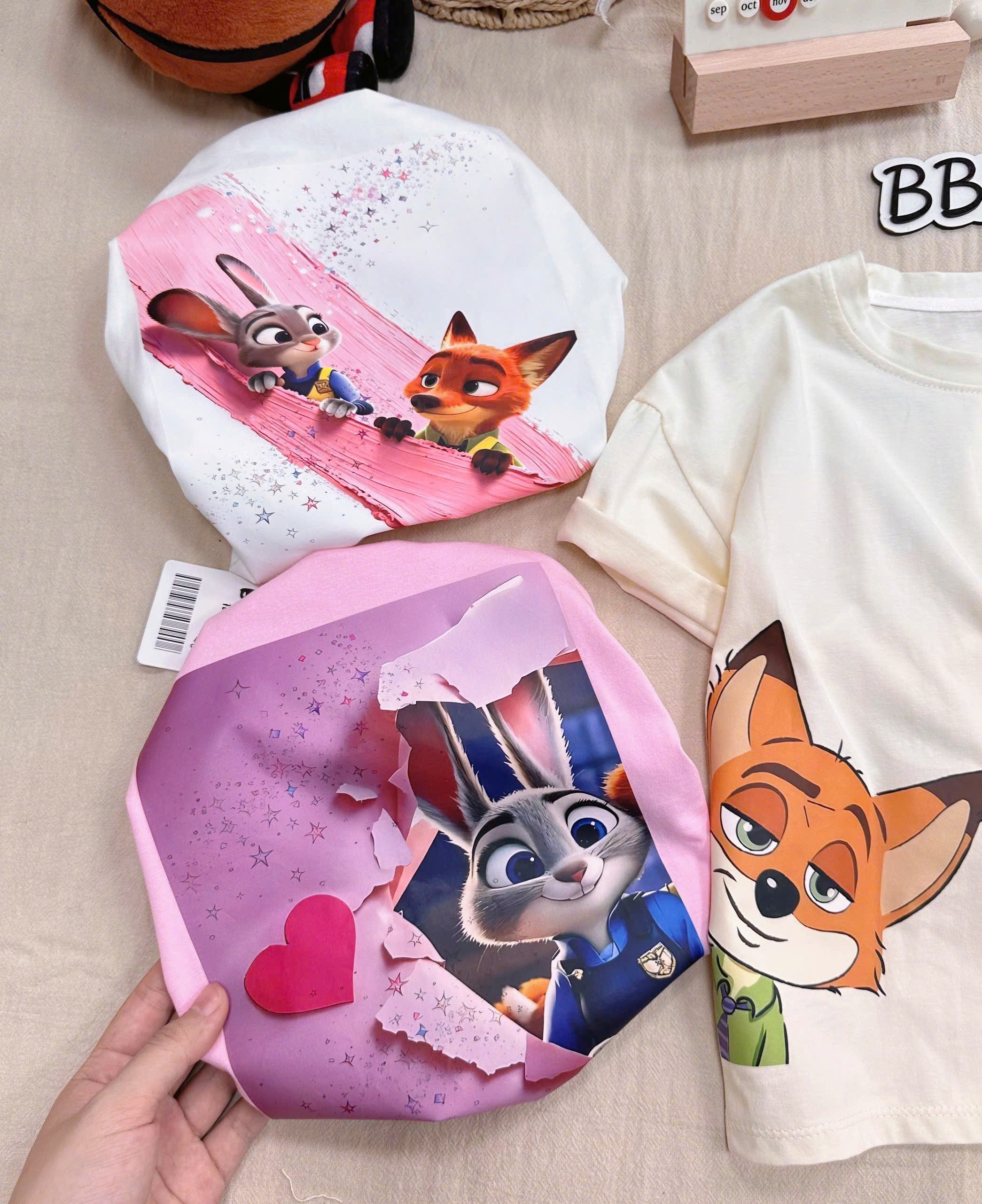 XẢ A190 - SET 3 ÁO THỎ ZOOTOPIA TRẮNG KEM HỒNG