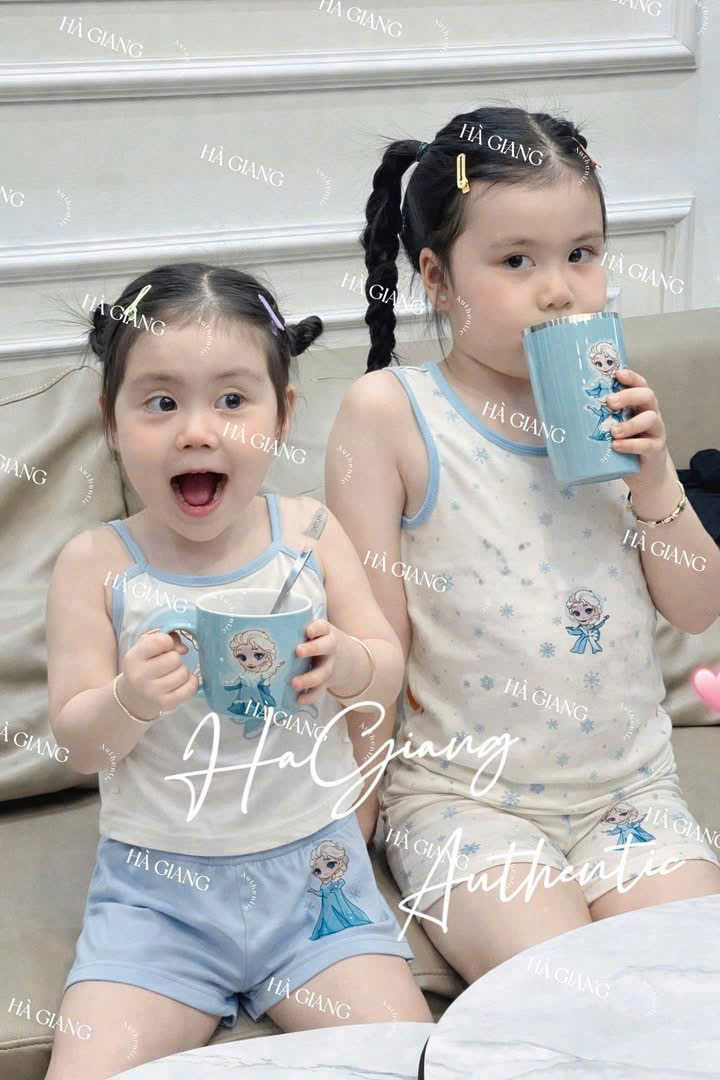 XẢ A423 - SET 2 BỘ SÁT NÁCH KITTY HỒNG ELSA XANH