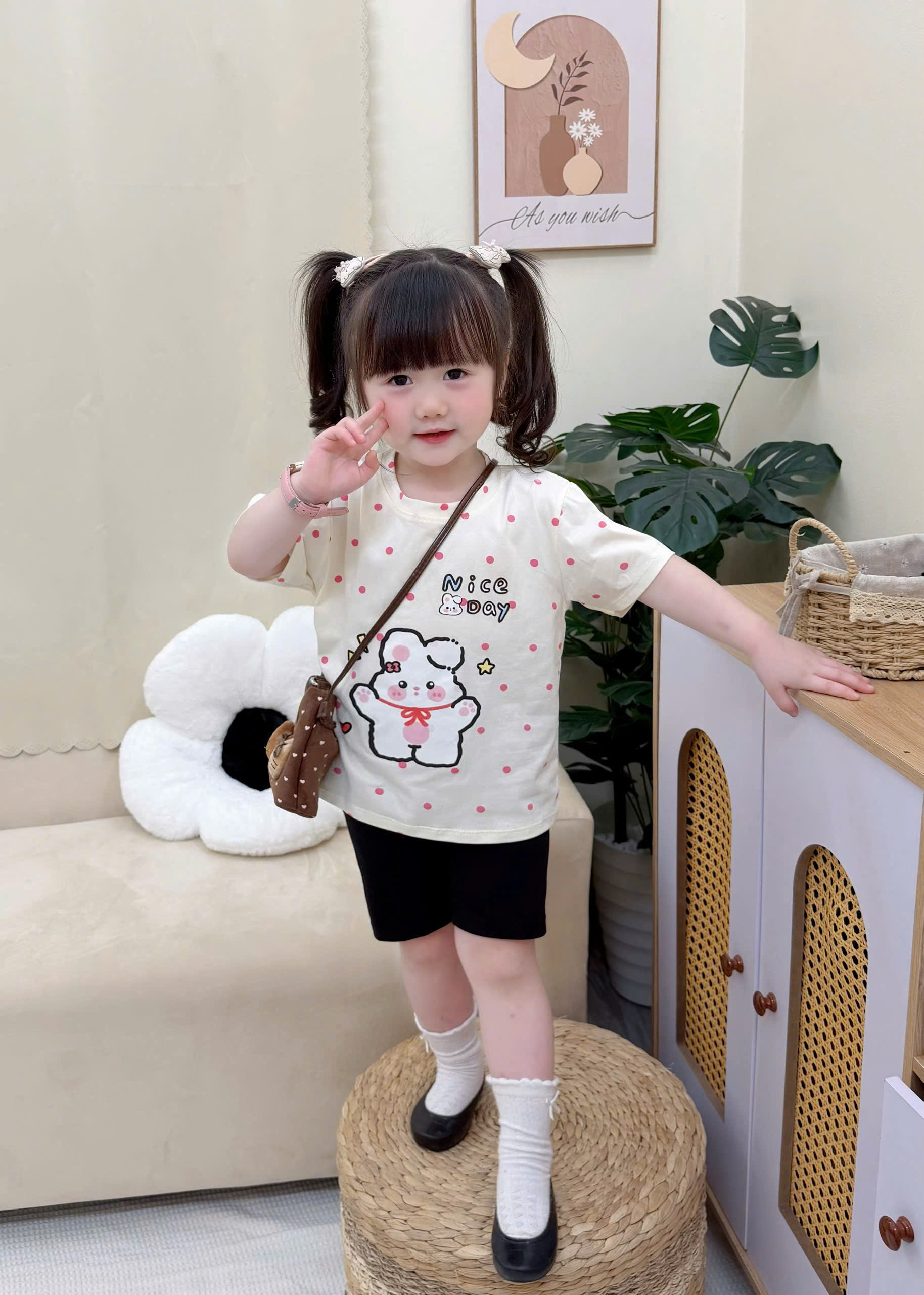XẢ A446 - SET 2 BỘ GẤU THỎ NICE DAY LEGGING ĐEN