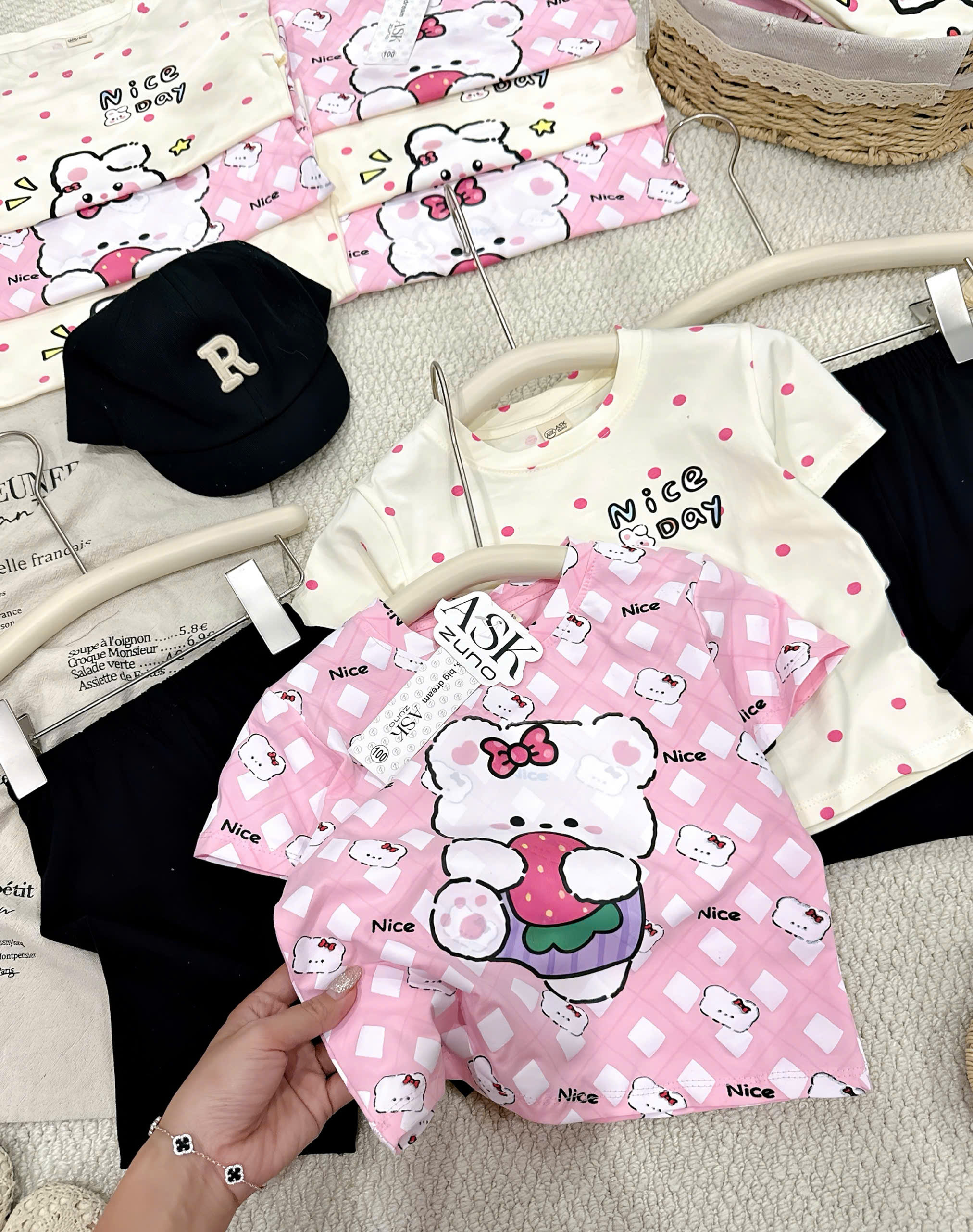 XẢ A446 - SET 2 BỘ GẤU THỎ NICE DAY LEGGING ĐEN