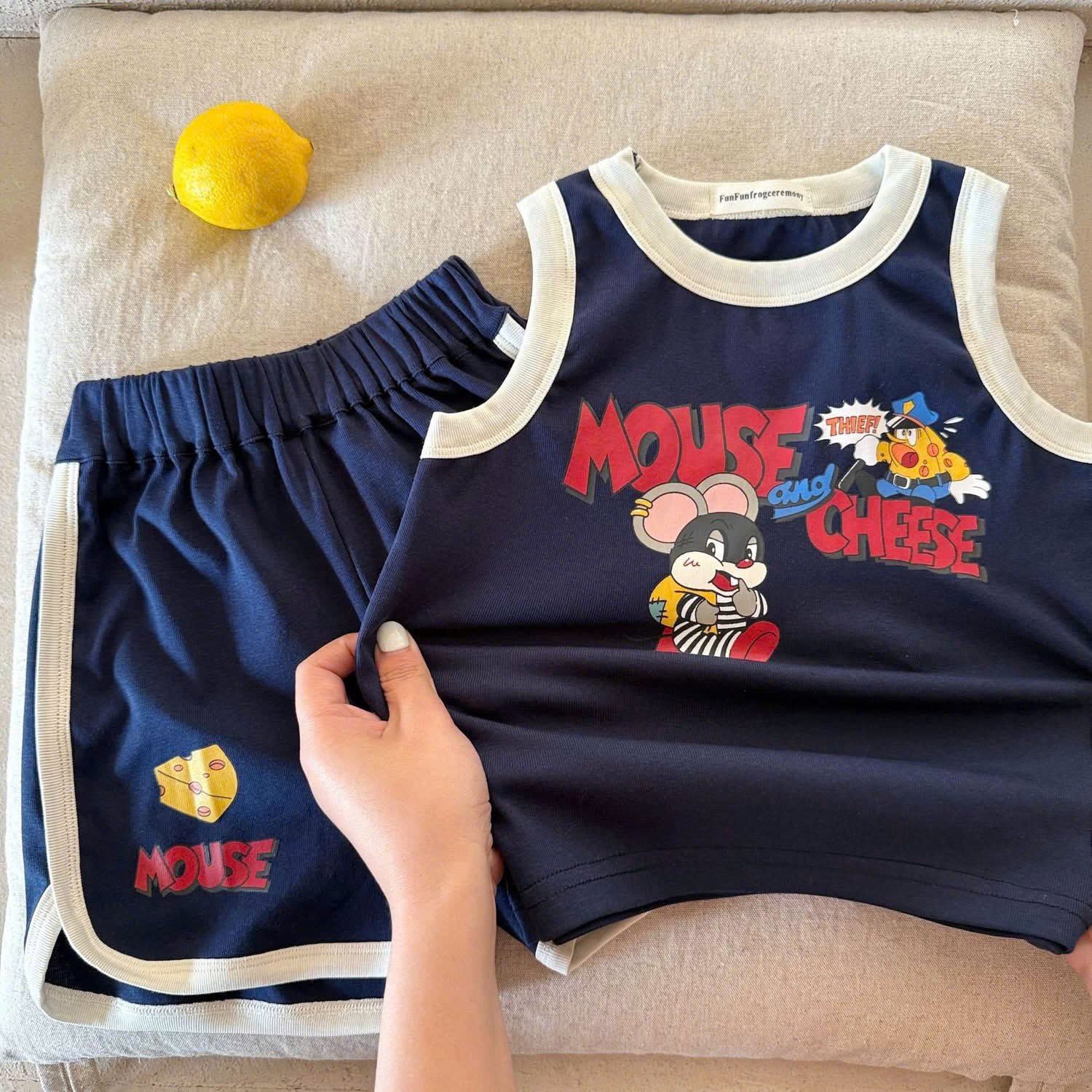 XẢ A452 - SET 2 BỘ BA LỖ MOUSE CHEESE THAN TRẮNG