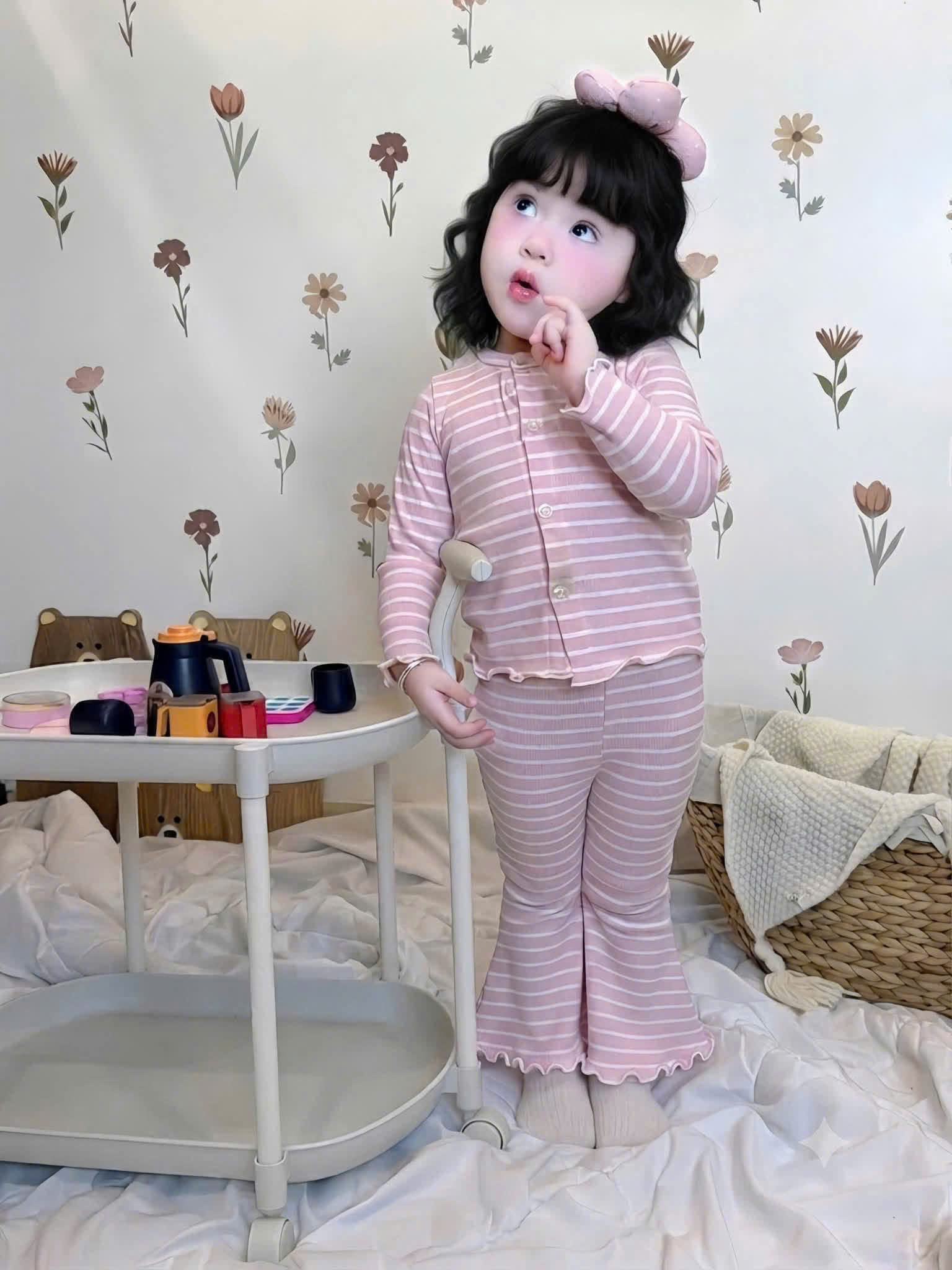 GOM A696 - SET 2 BỘ TONE HỒNG HOA KẺ