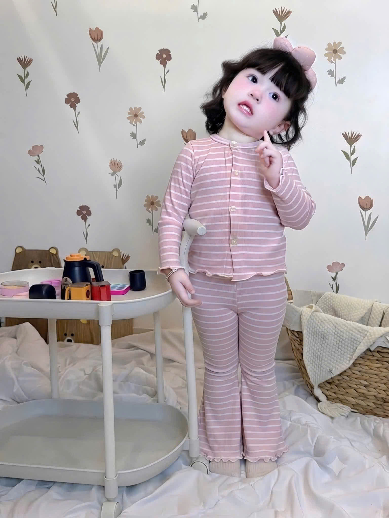 GOM A696 - SET 2 BỘ TONE HỒNG HOA KẺ