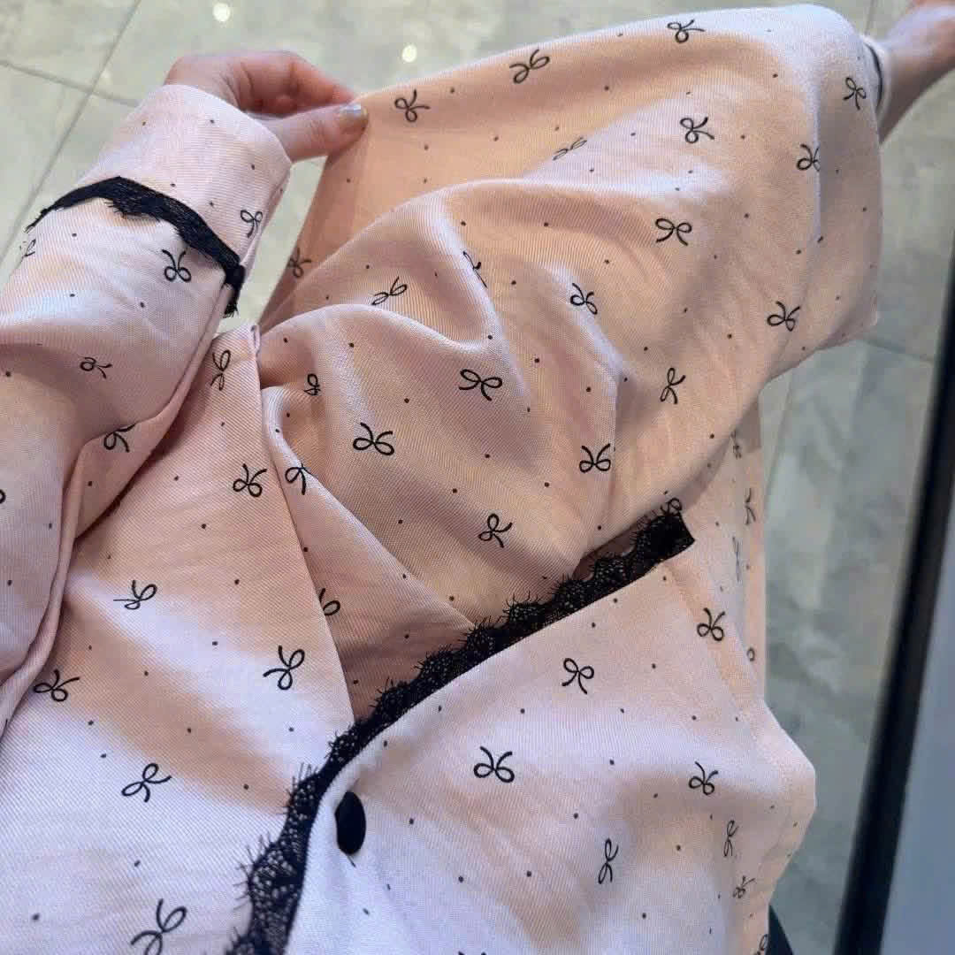 GOM A697 - SET BỘ PIJAMA HOA NHÍ VIỀN REN ĐEN