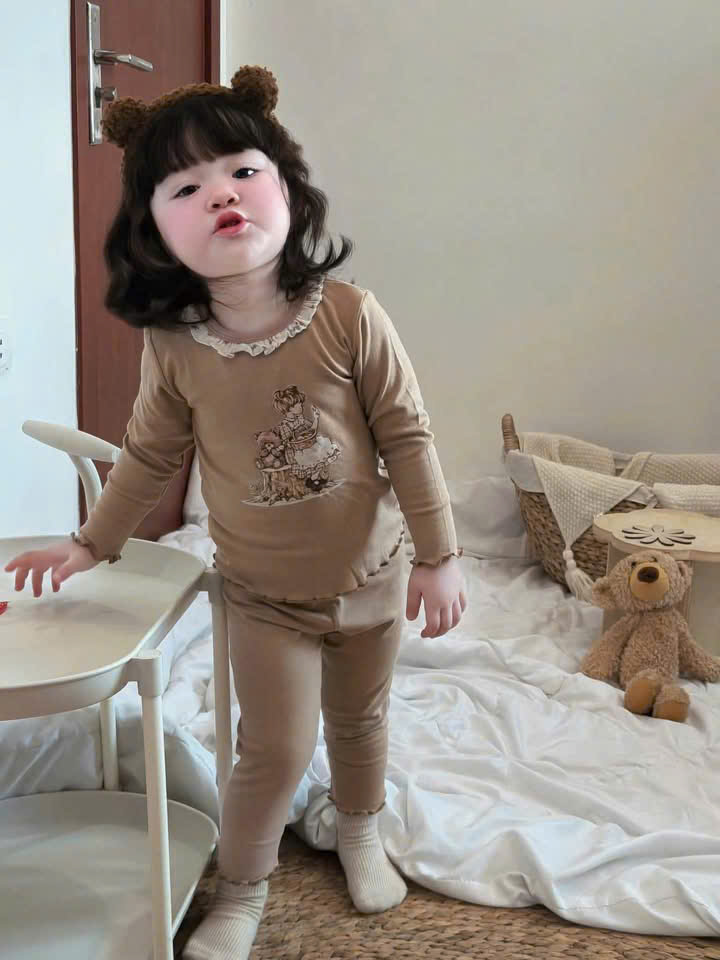 GOM A893 - SET 2 BỘ DÀI TAY TONE NÂU