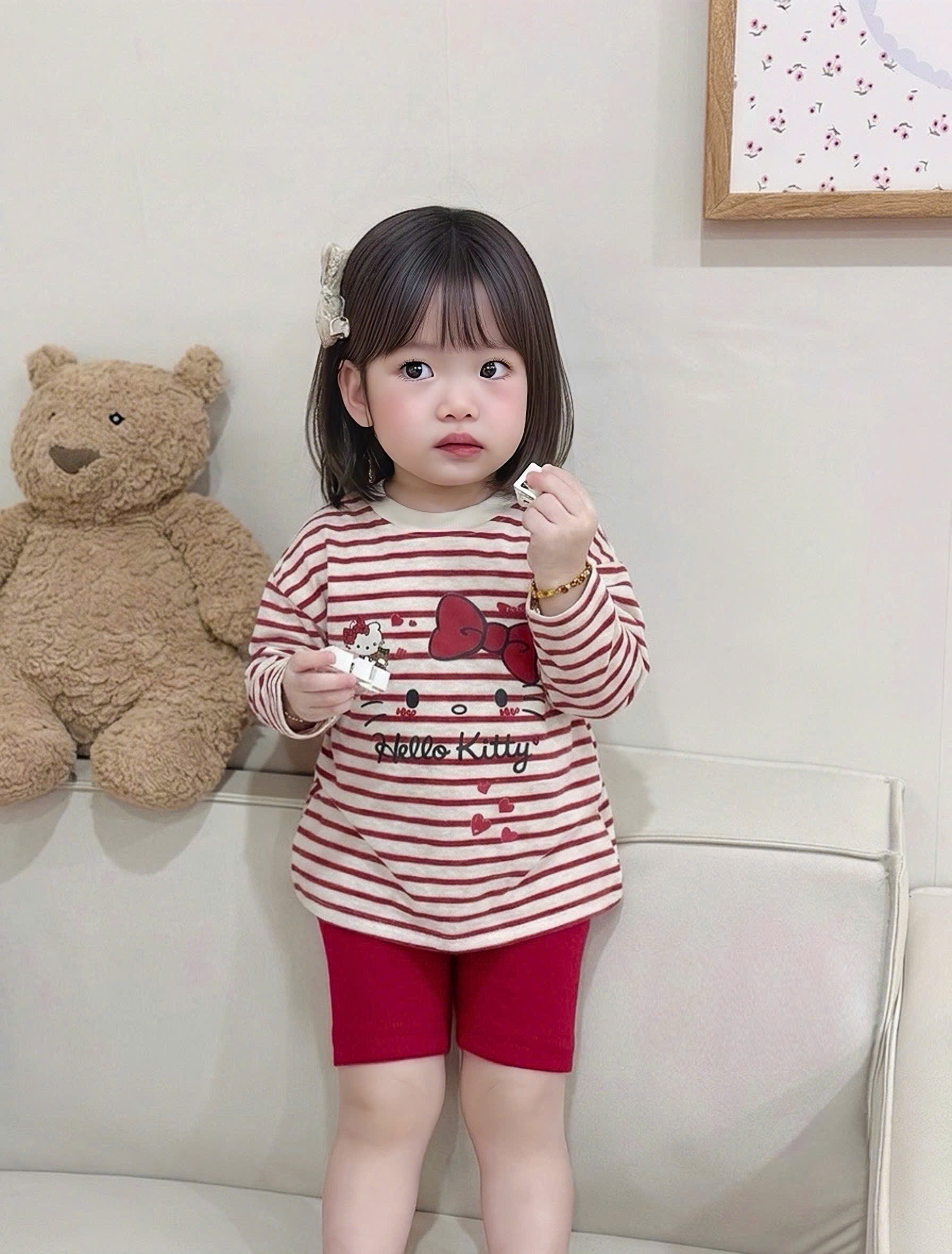 GOM B160 - SET ÁO KẺ KITTY QUẦN ĐỎ
