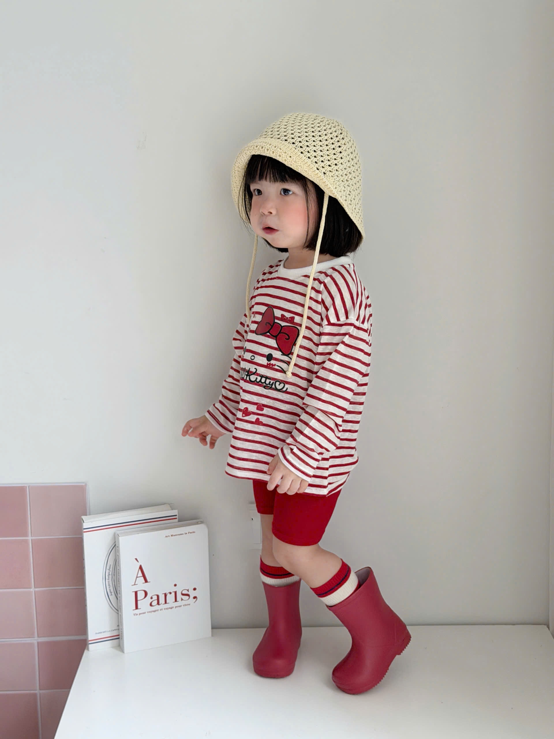 GOM B160 - SET ÁO KẺ KITTY QUẦN ĐỎ
