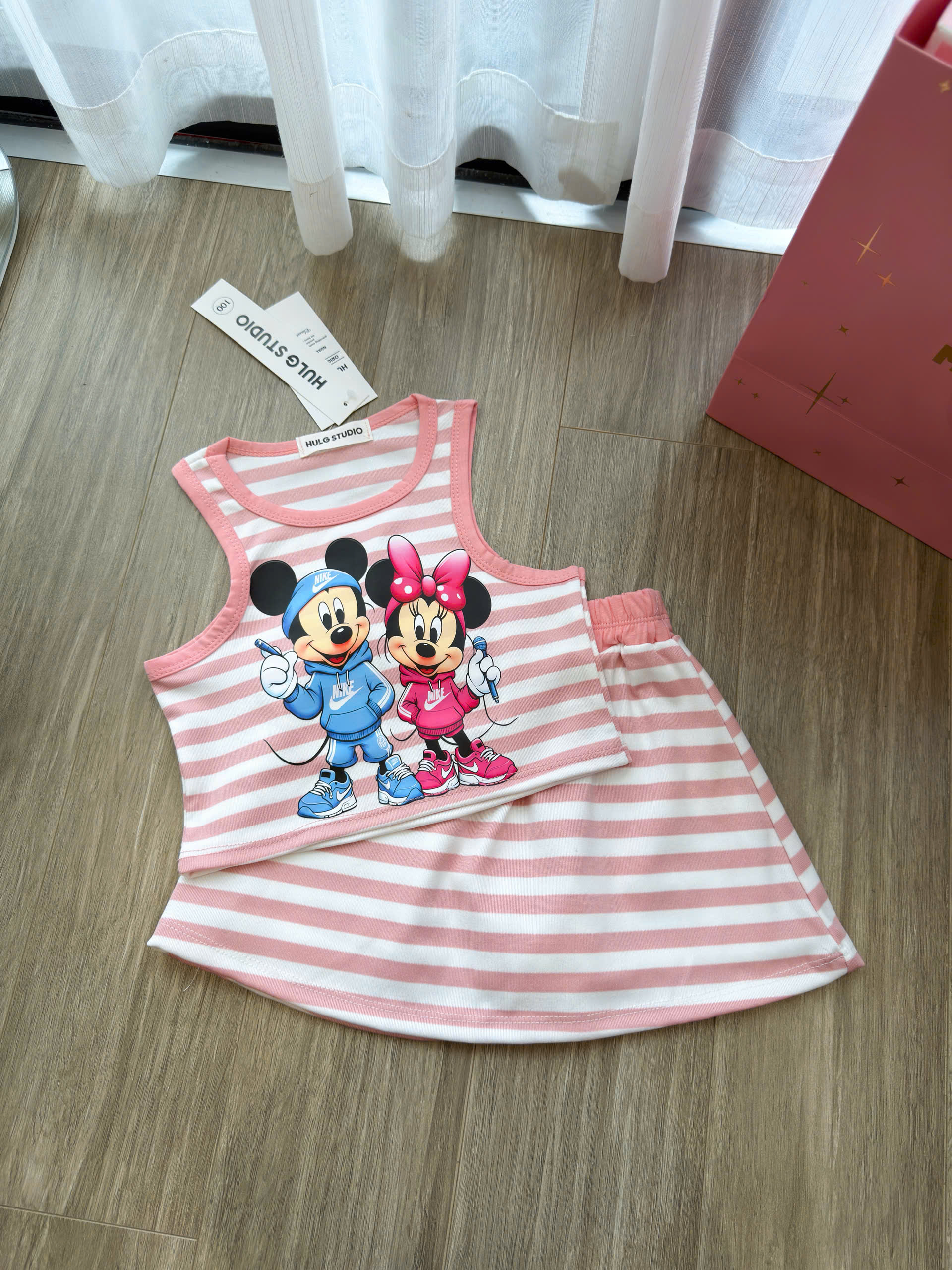 XẢ B437 - SET BỘ MICKEY MINNIE SÁT NÁCH CV XÓE HỒNG KẺ