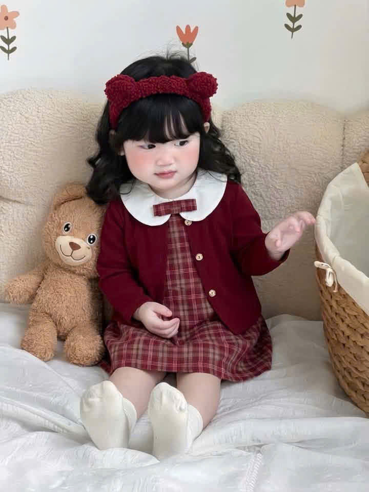 GOM B473 - SET VÁY CỔ SEN ĐÍNH NƠ KHOÁC CDG