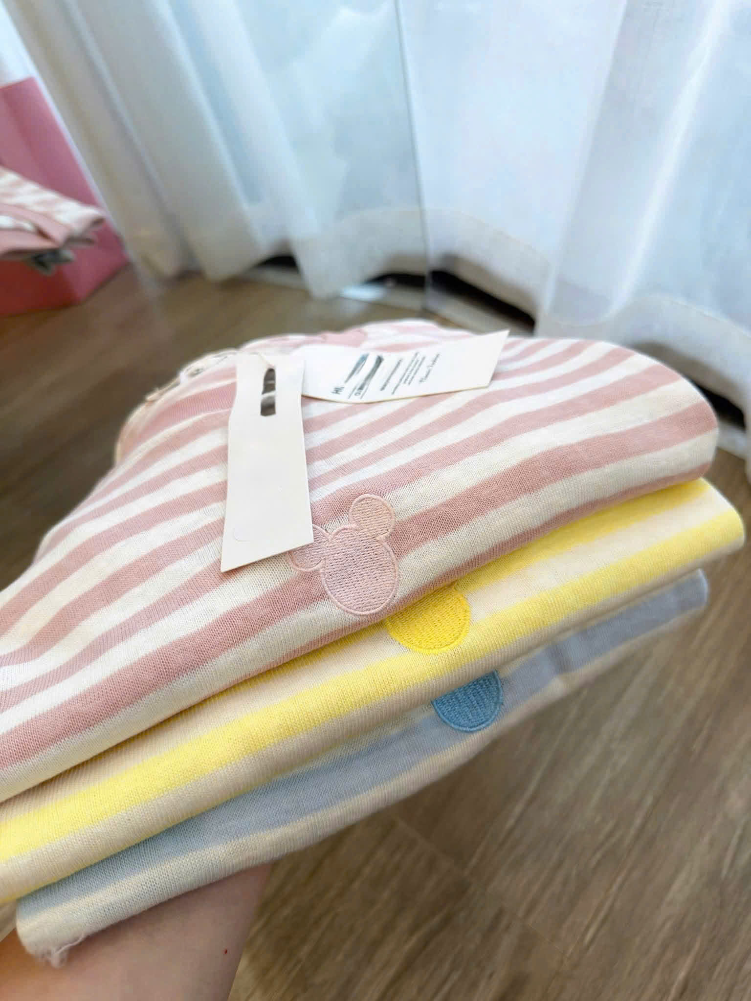 GOM B554 - SET 3 ÁO SỌC PASTEL VÀNG XANH HỒNG