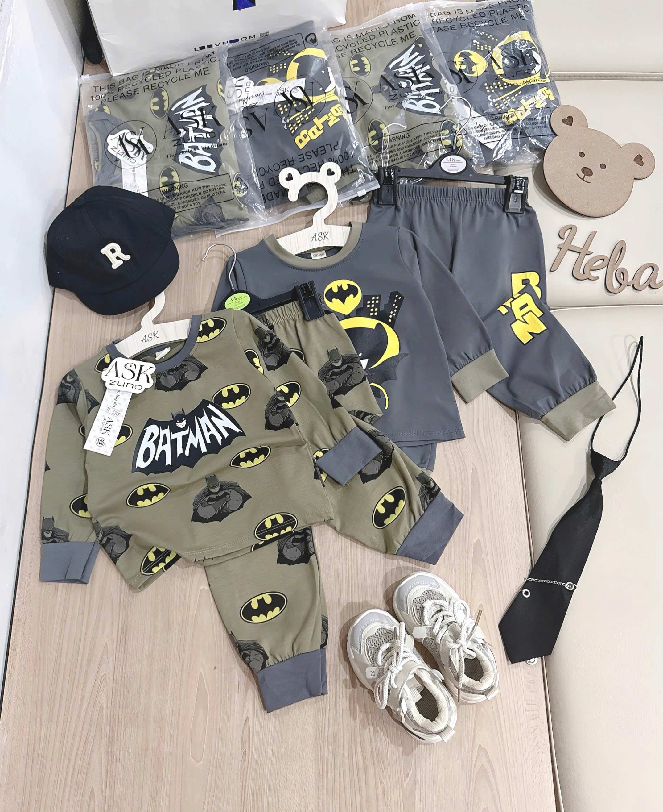 B579 - SET 2 BỘ BATMAN DÀI TAY XÁM RÊU