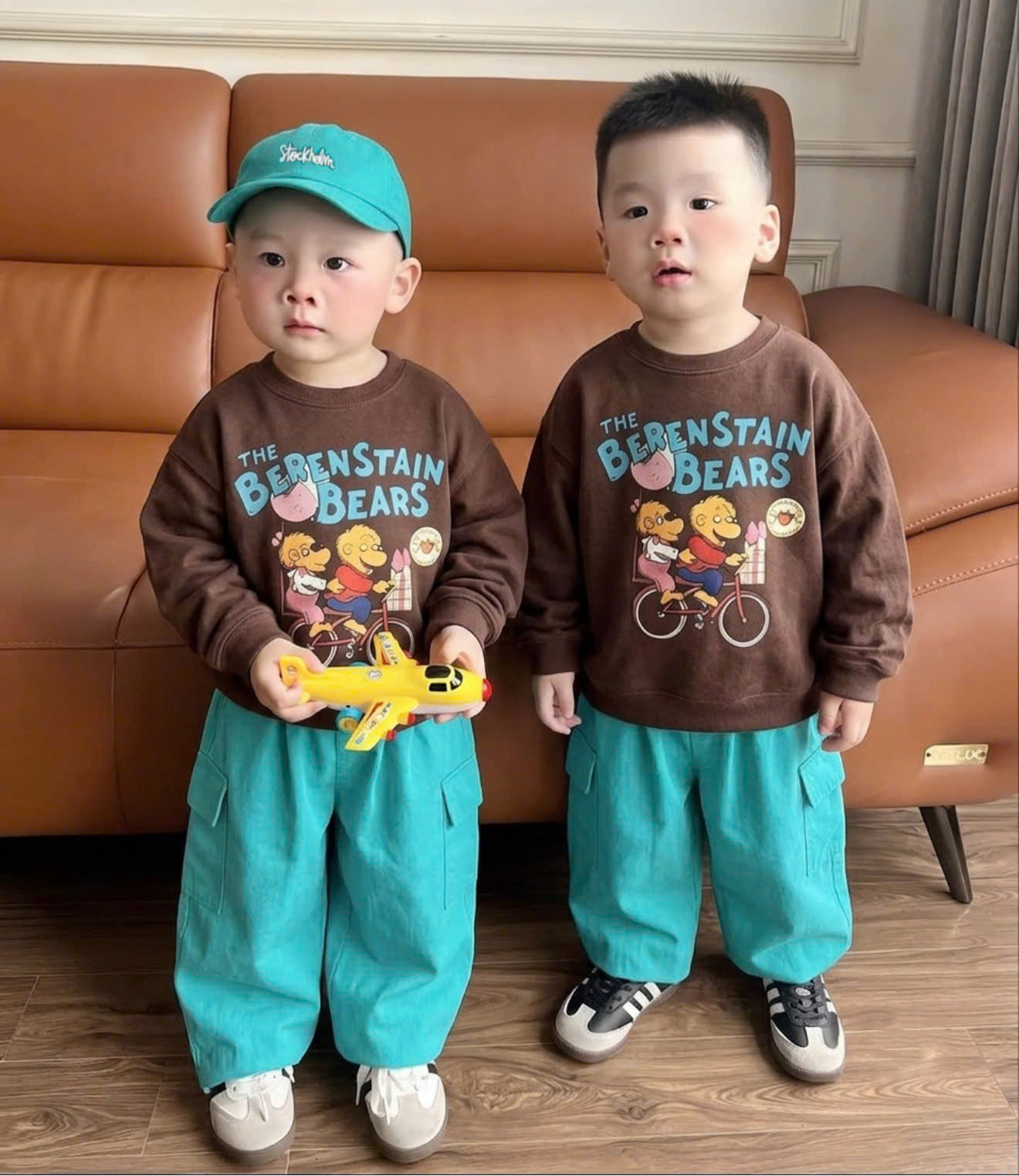 GOM B594 - SET BỘ NÂU THE BERENSTAIN QUẦN XANH KÈM MŨ