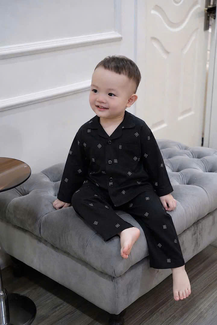 B596 - SET BỘ PIJAMA ĐEN ĐŨI CHO BÉ
