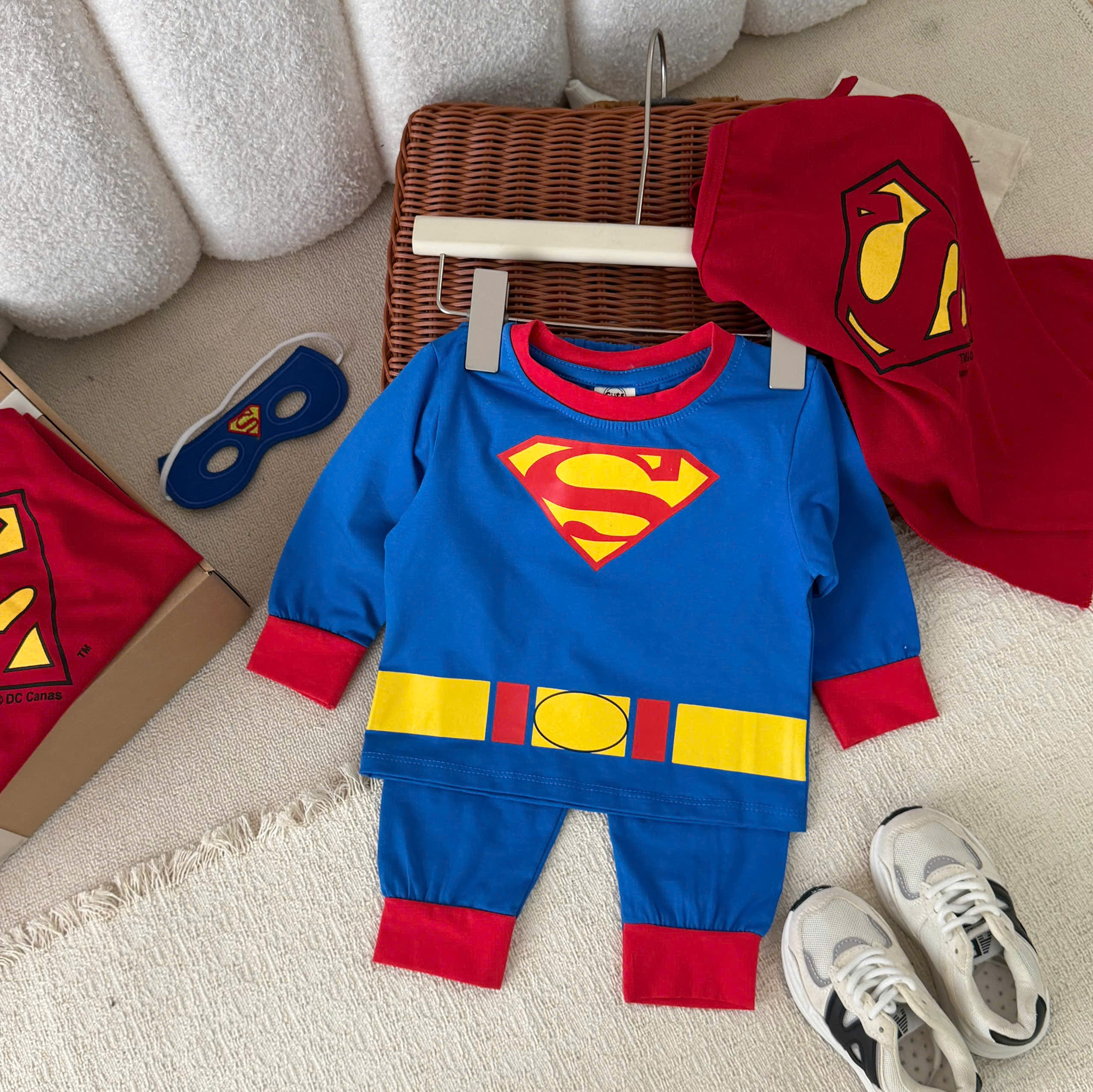 GOM B602 - SET BỘ DÀI TAY SUPER MAN XANH KÈM MẶT NẠ ÁO CHOÀNG