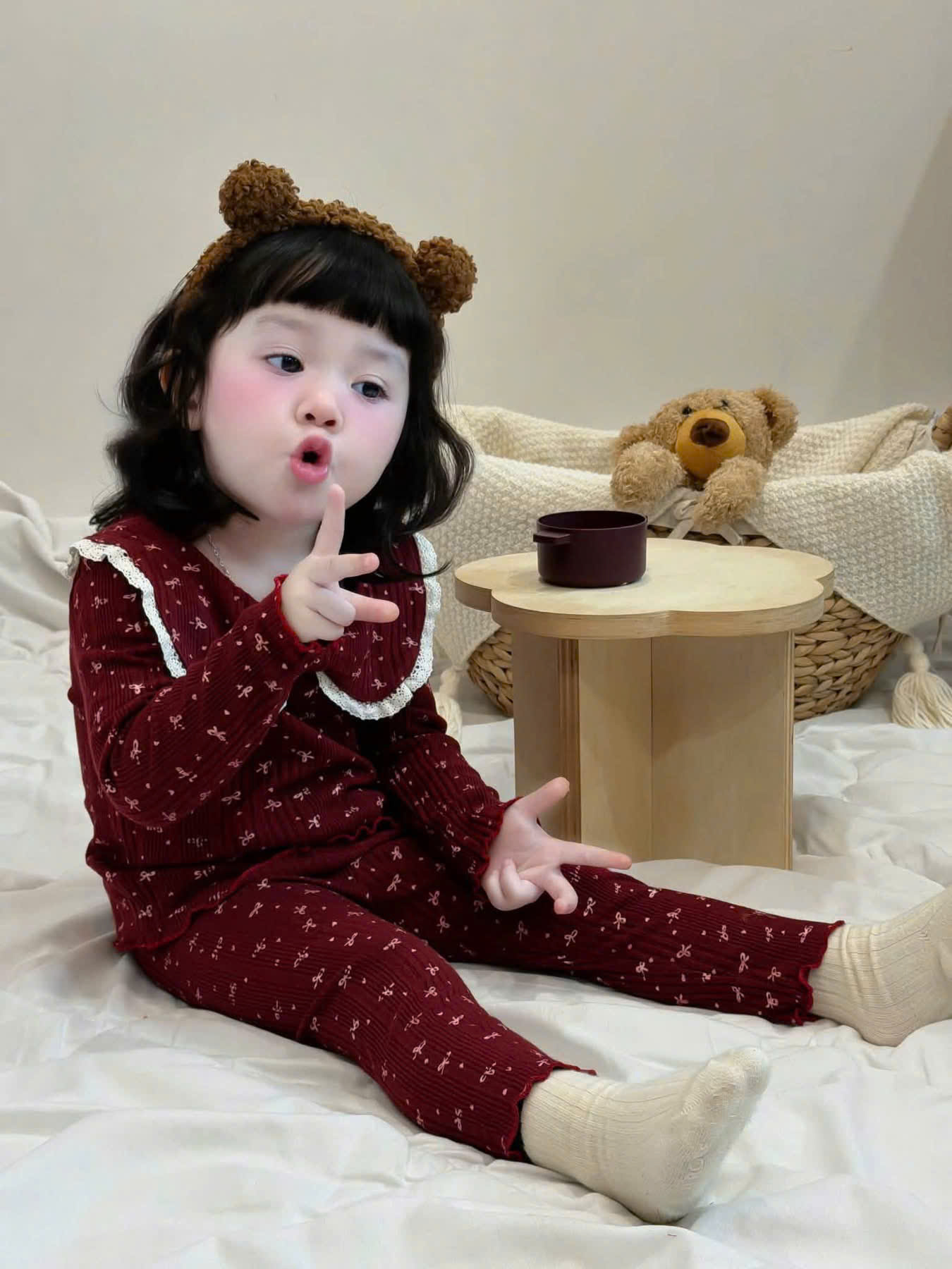 GOM B611 - BỘ LEN TĂM CỔ SEN /