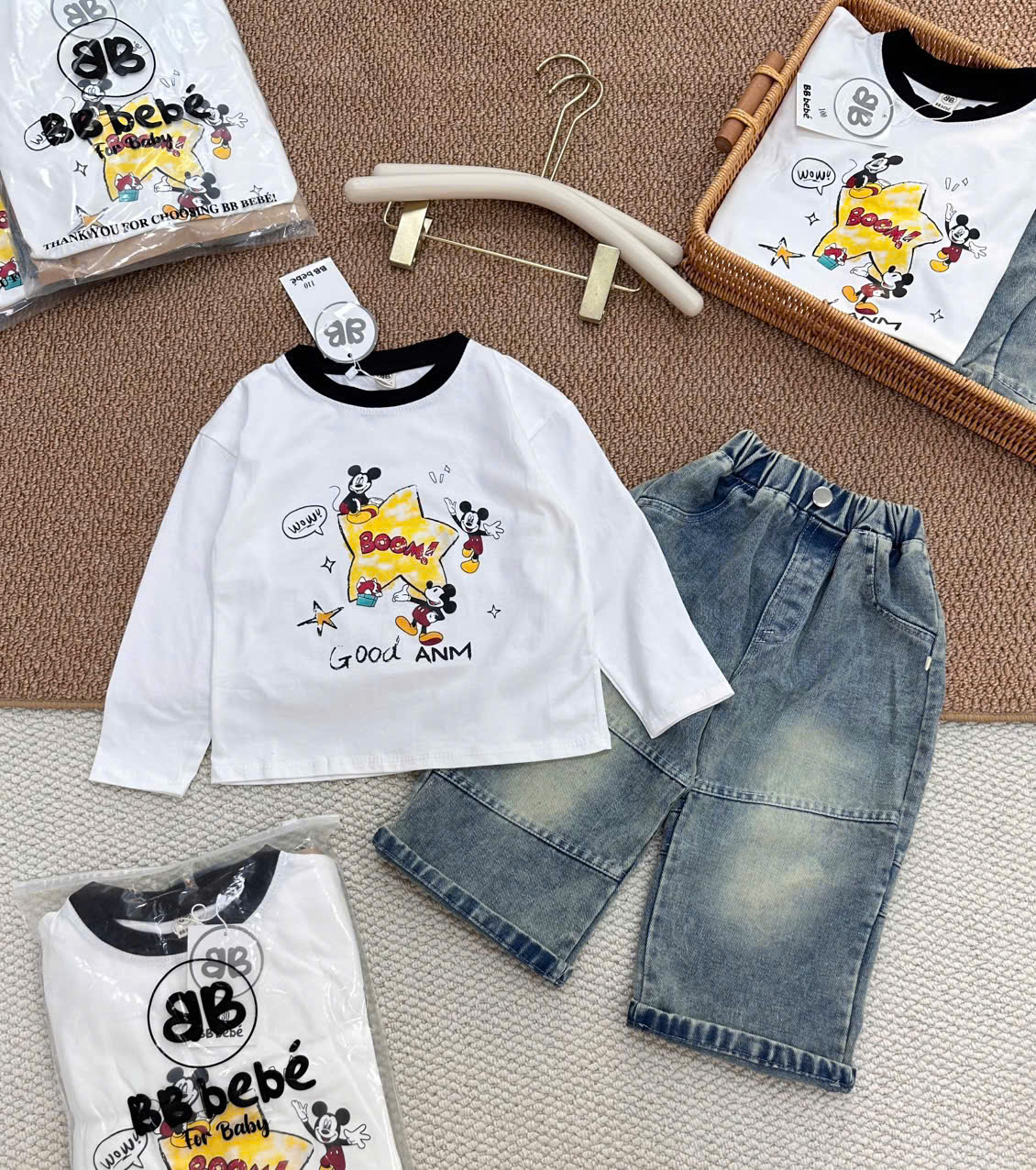 B615 - SET ÁO MICKY TRẮNG BOOM QUẦN JEAN