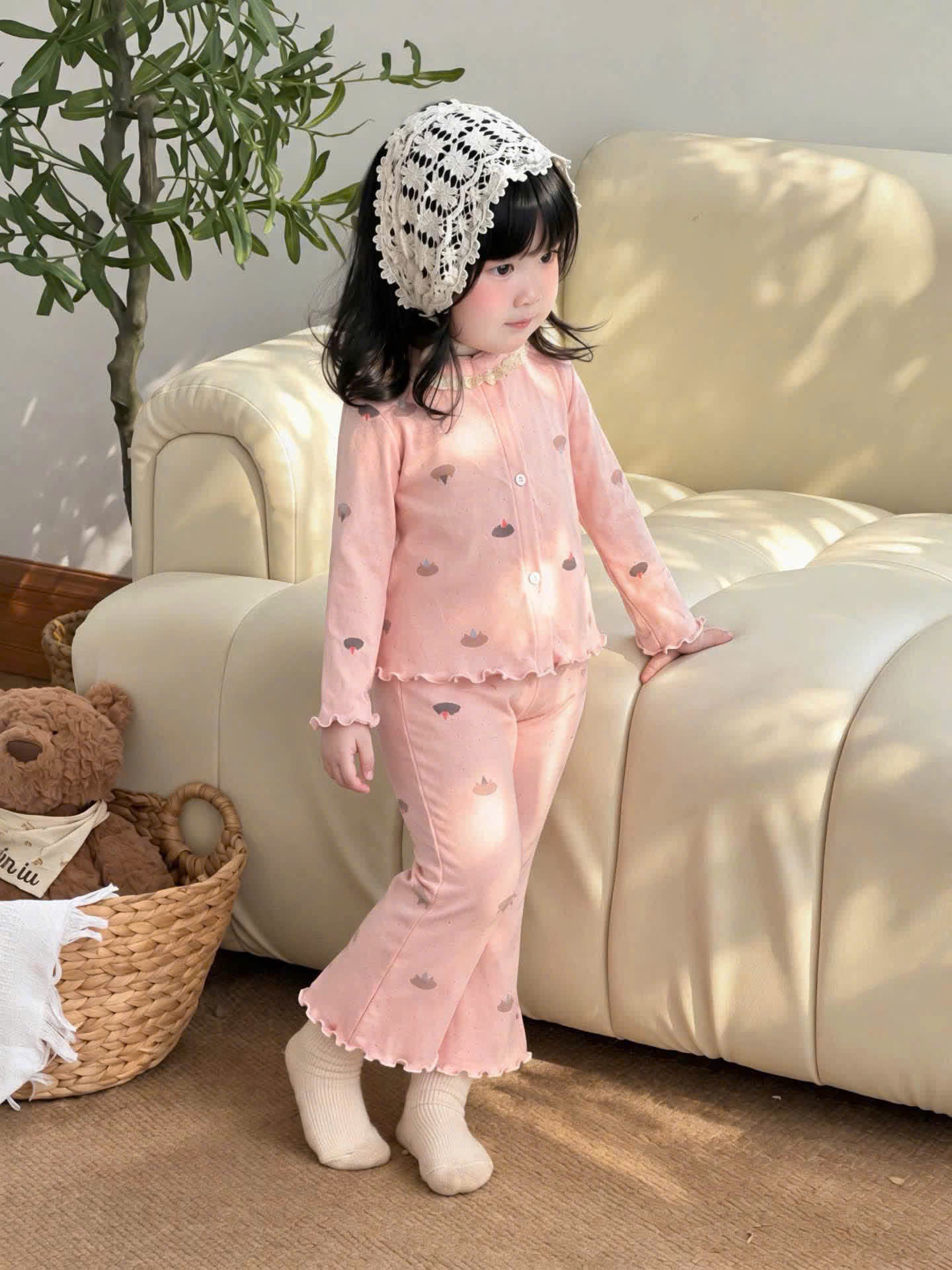 B617 - SET 2 BỘ LOE HỒNG NÂU CỔ REN