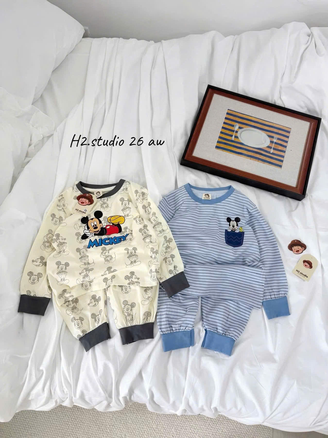 GOM B884 - SET 2 BỘ MICKY BE KẺ XANH