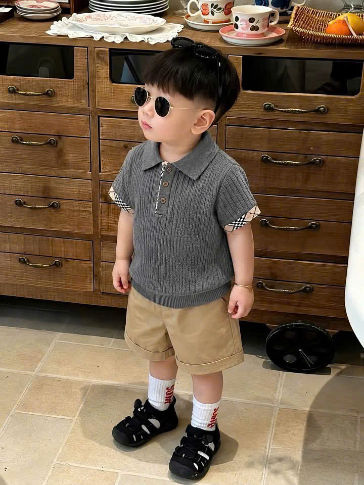 C279 - SET ÁO GHI QUẦN KAKI