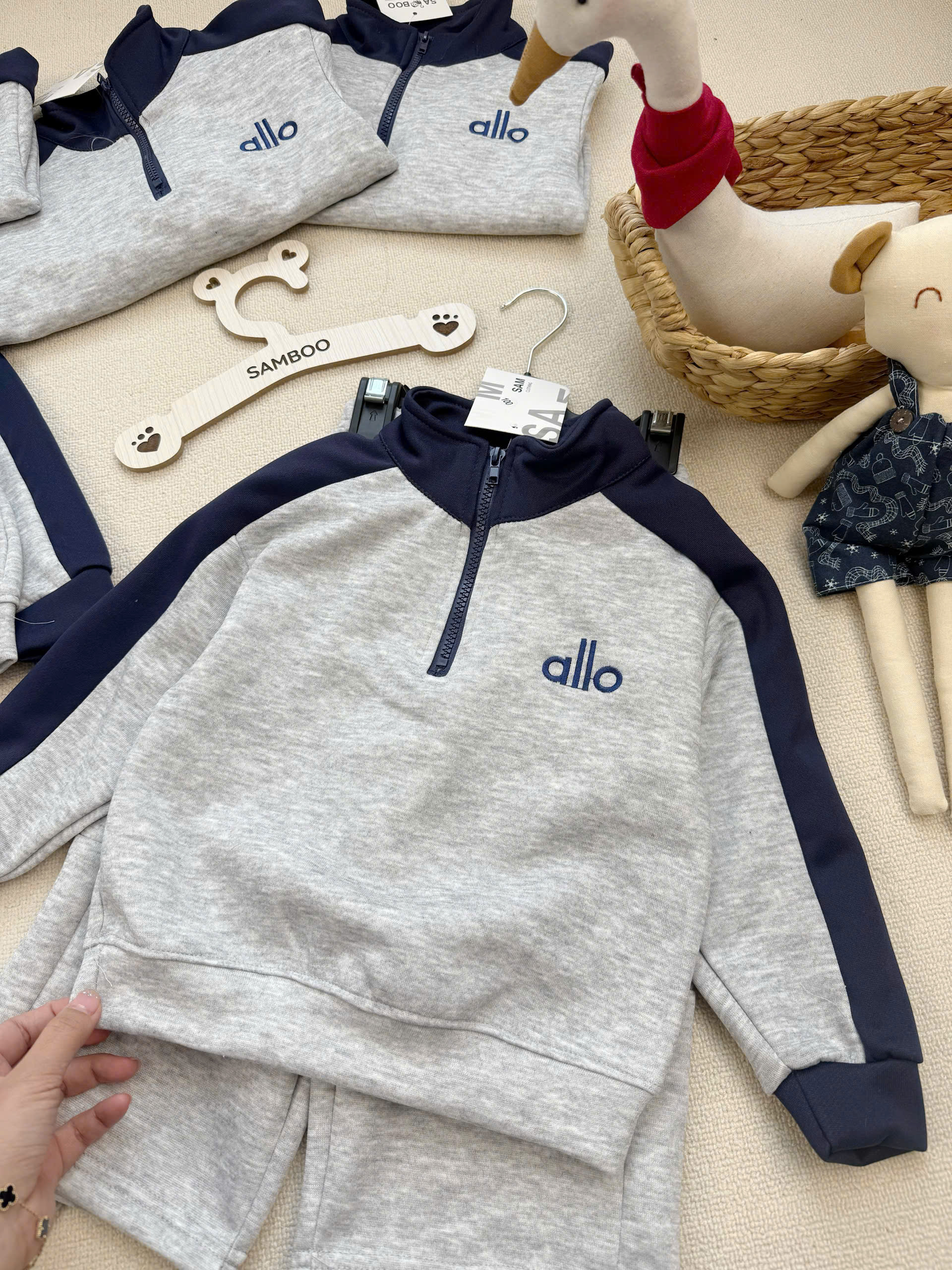 XẢ A128 - SET NỈ ALLO XÁM TAY PHỐI THAN SIZE NHỠ
