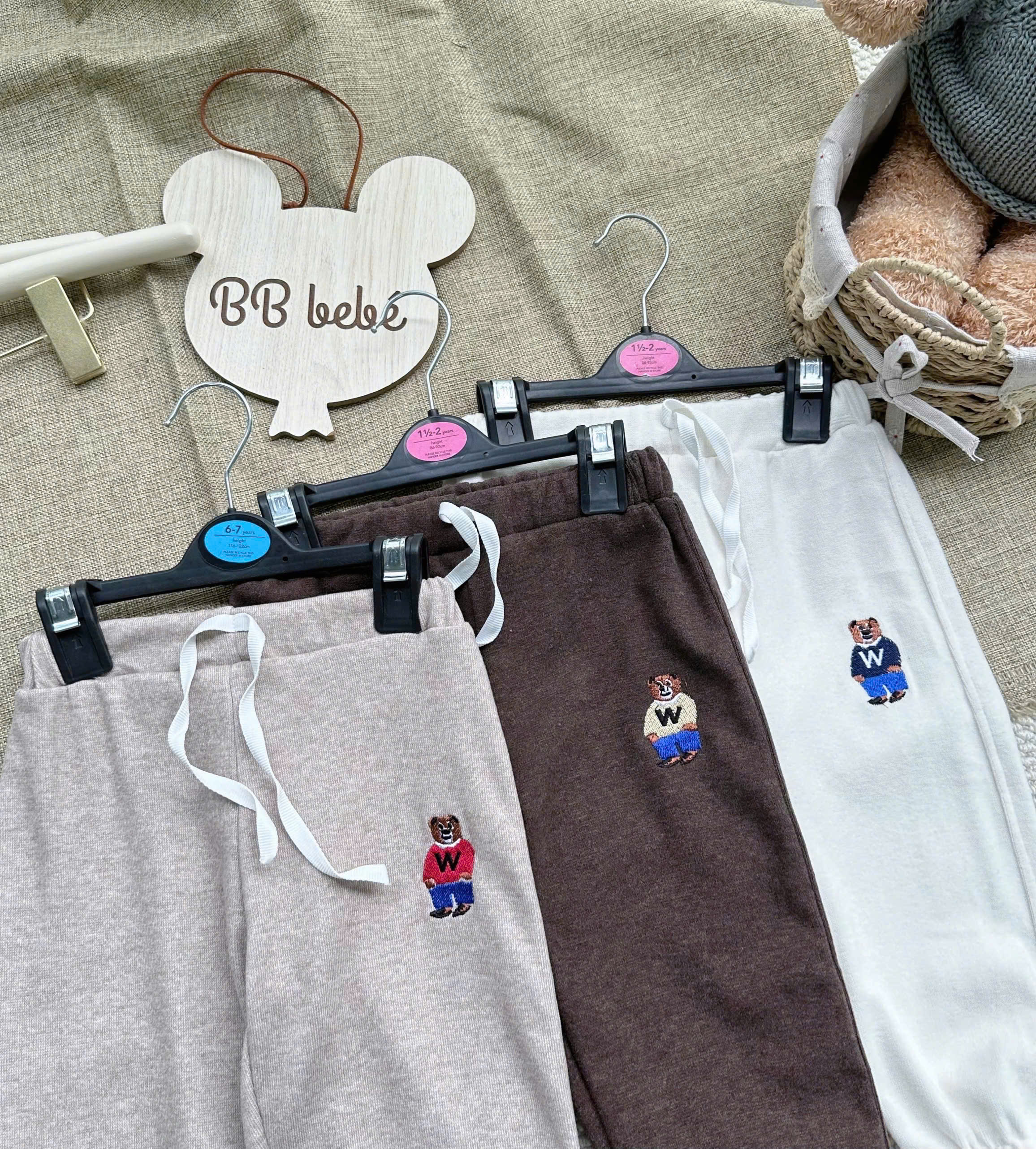 A283 - SET 3 QUẦN LEN THỎ THÊU GẤU